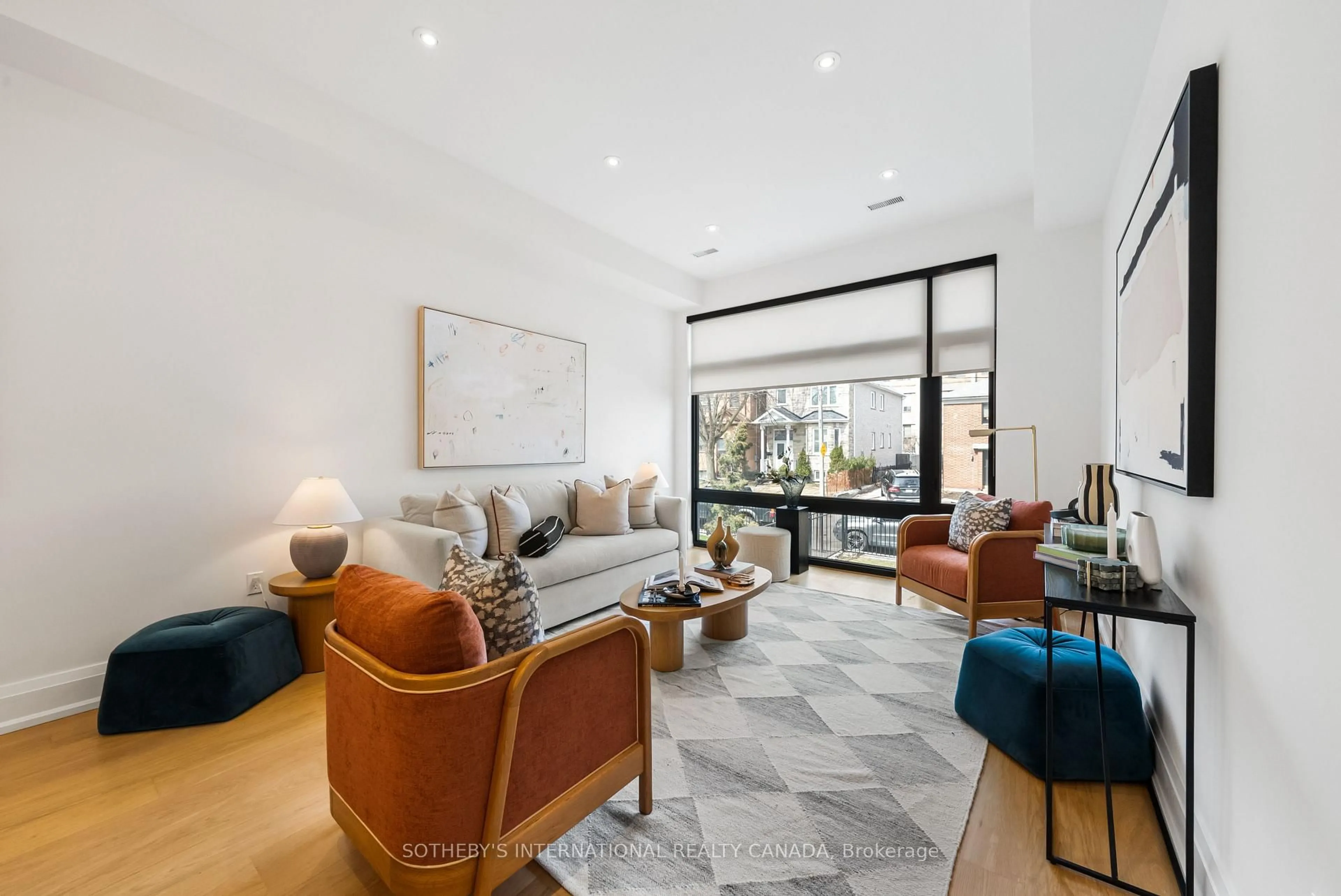 Living room with furniture, unknown for 147 Hazelwood Ave, Toronto Ontario M4J 1K4