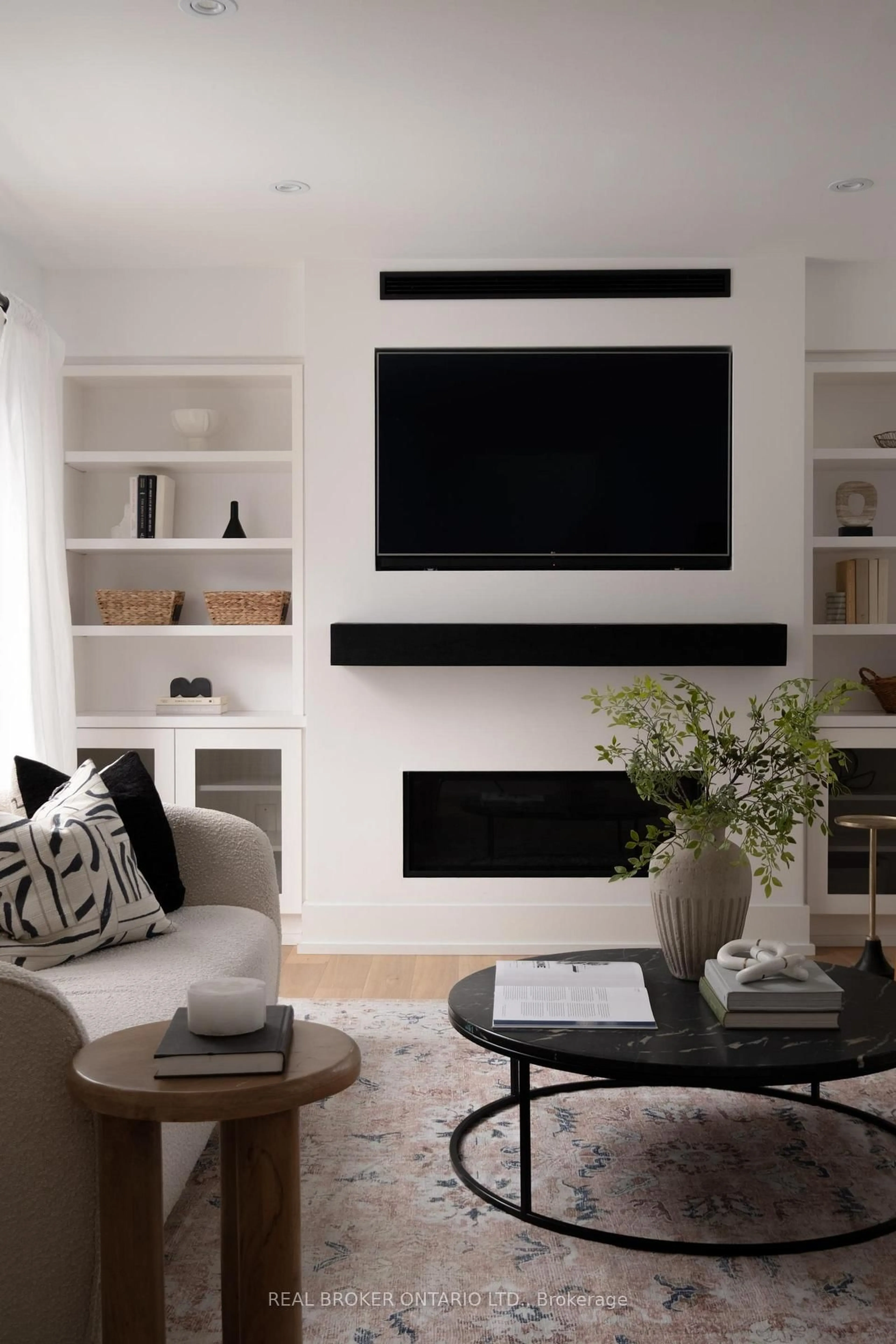 Living room with furniture, unknown for 276 Gowan Ave, Toronto Ontario M4J 2K6