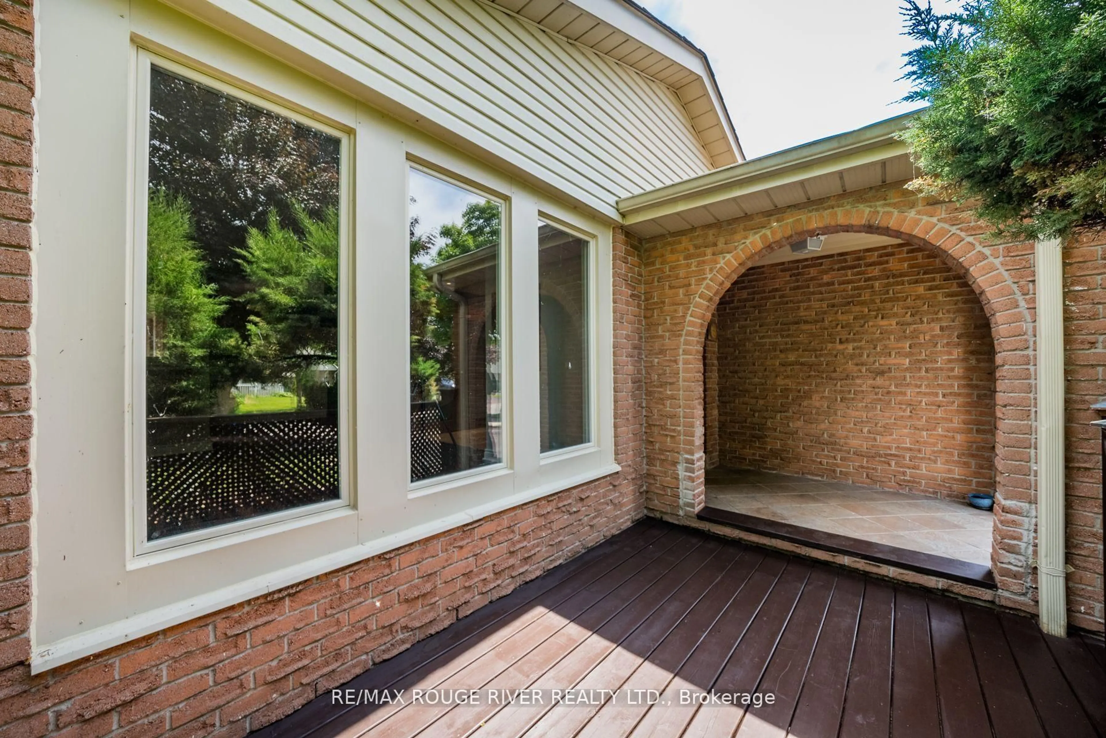 Home with brick exterior material, street for 3 Swanston Cres, Ajax Ontario L1S 3J5