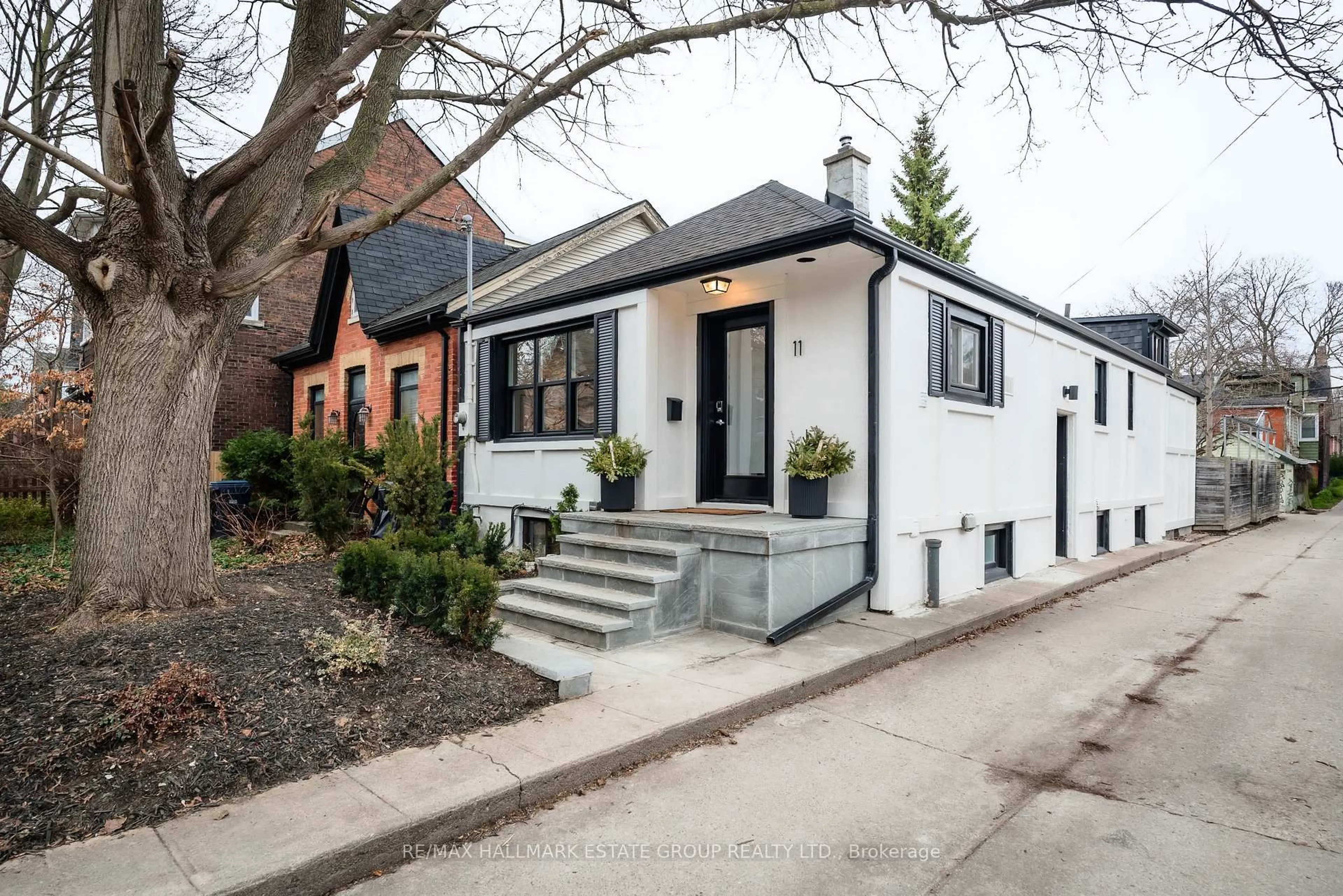 Home with brick exterior material, street for 11 Austin Ave, Toronto Ontario M4M 1V7