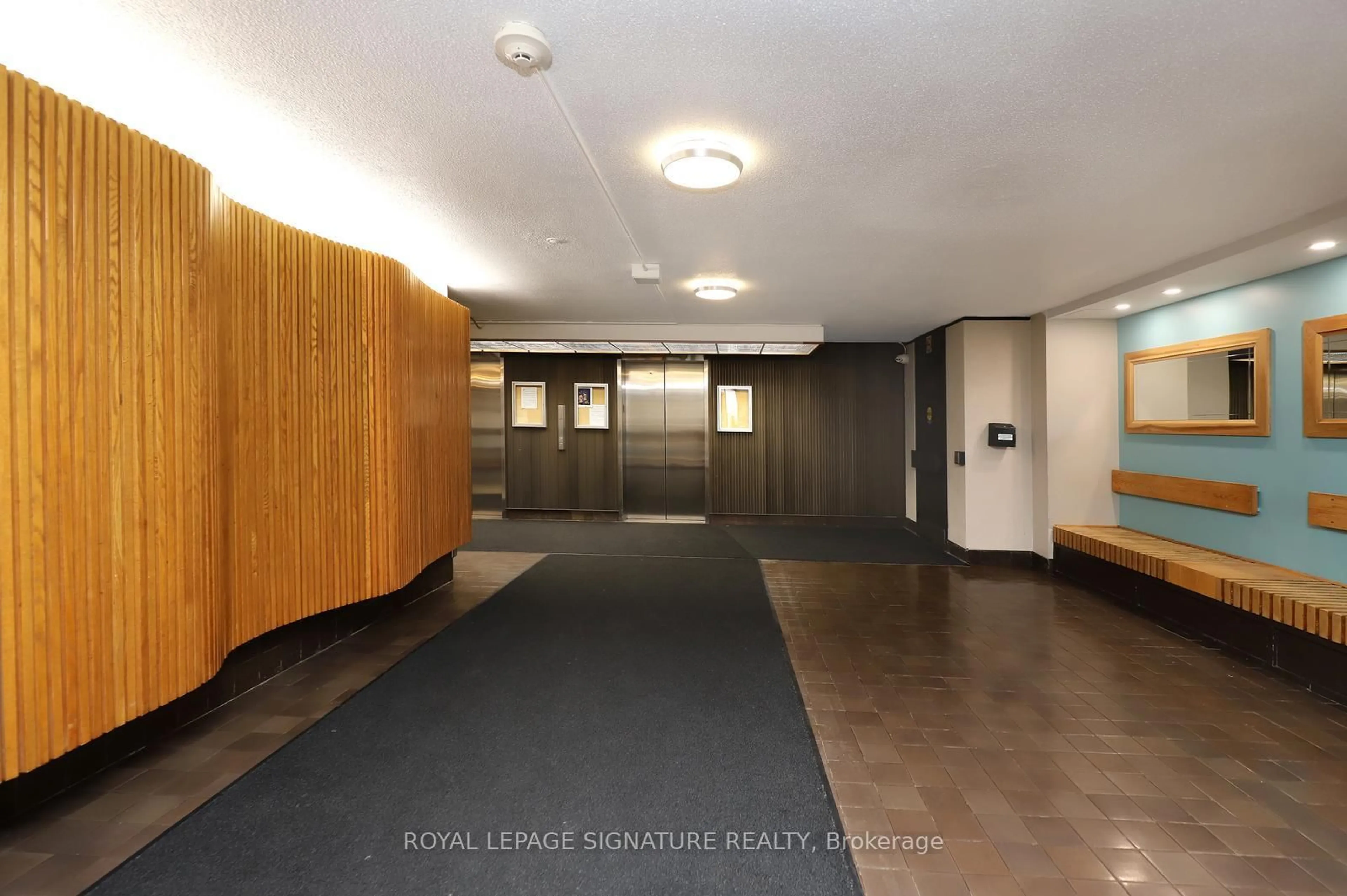Indoor foyer for 3 Massey Sq #2202, Toronto Ontario M4C 5L5