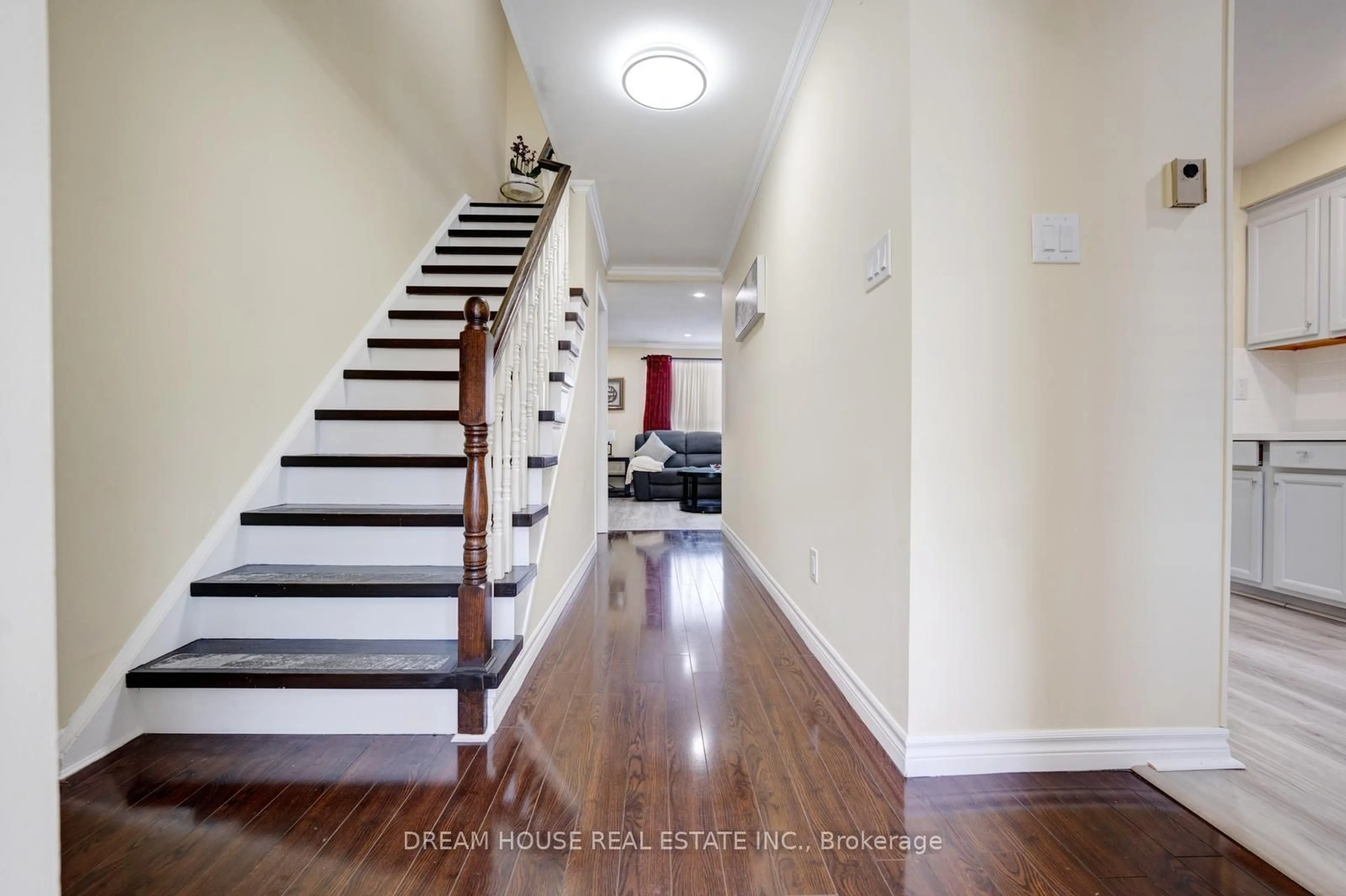 Unknown for 1655 Geta Circ #2, Pickering Ontario L1V 3B5