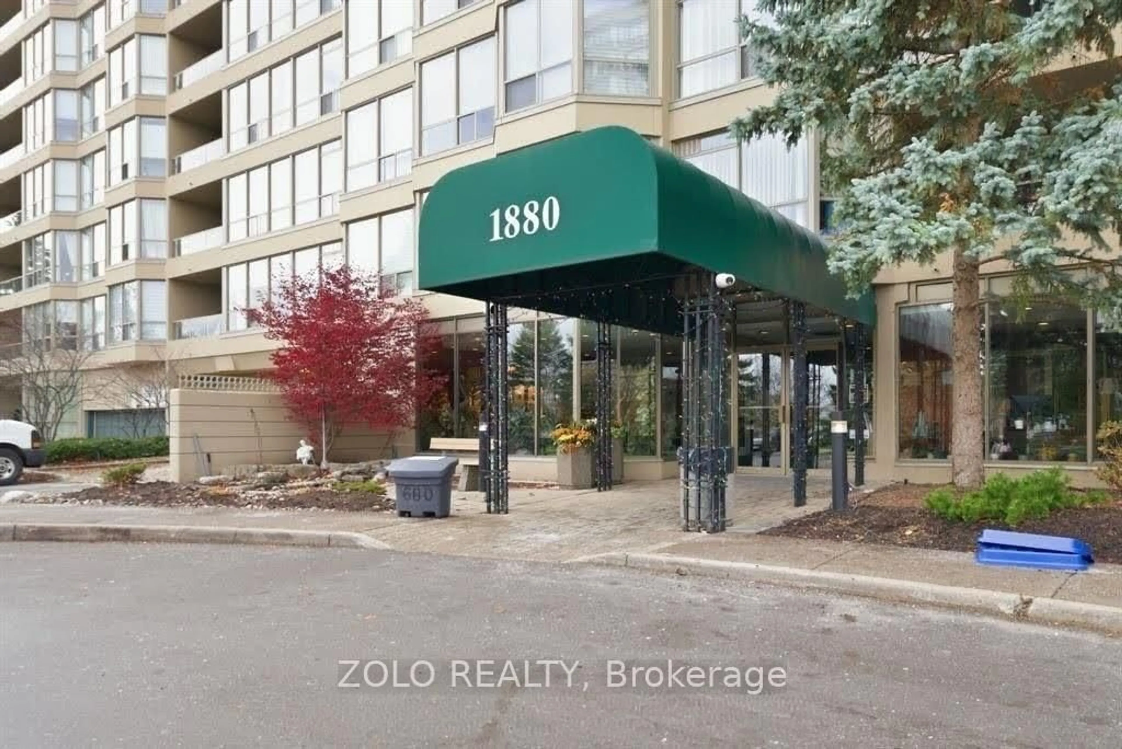 Unknown for 1880 Valley Farm Rd #423, Pickering Ontario L1V 6B3