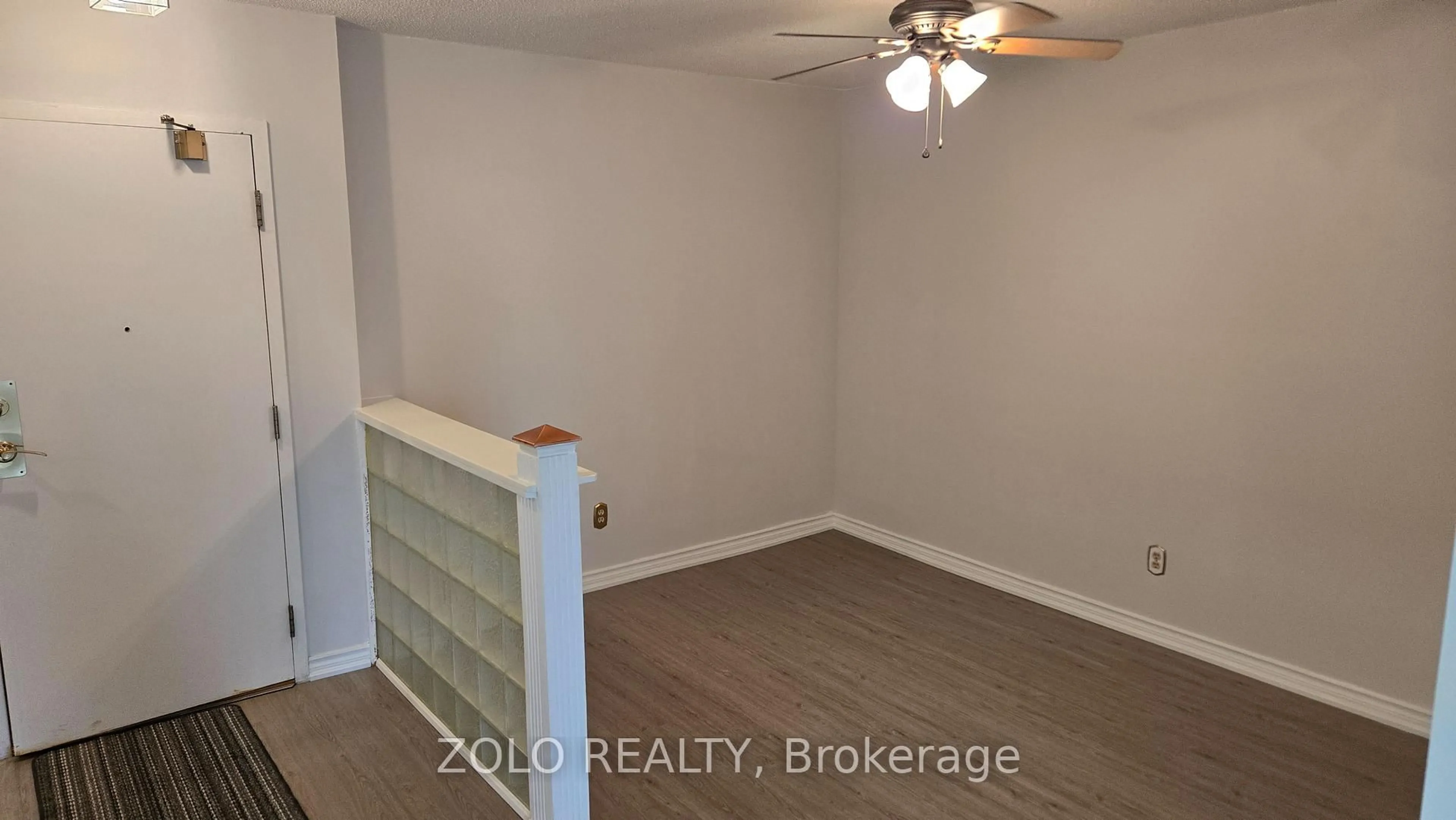 A pic of a room for 1880 Valley Farm Rd #423, Pickering Ontario L1V 6B3