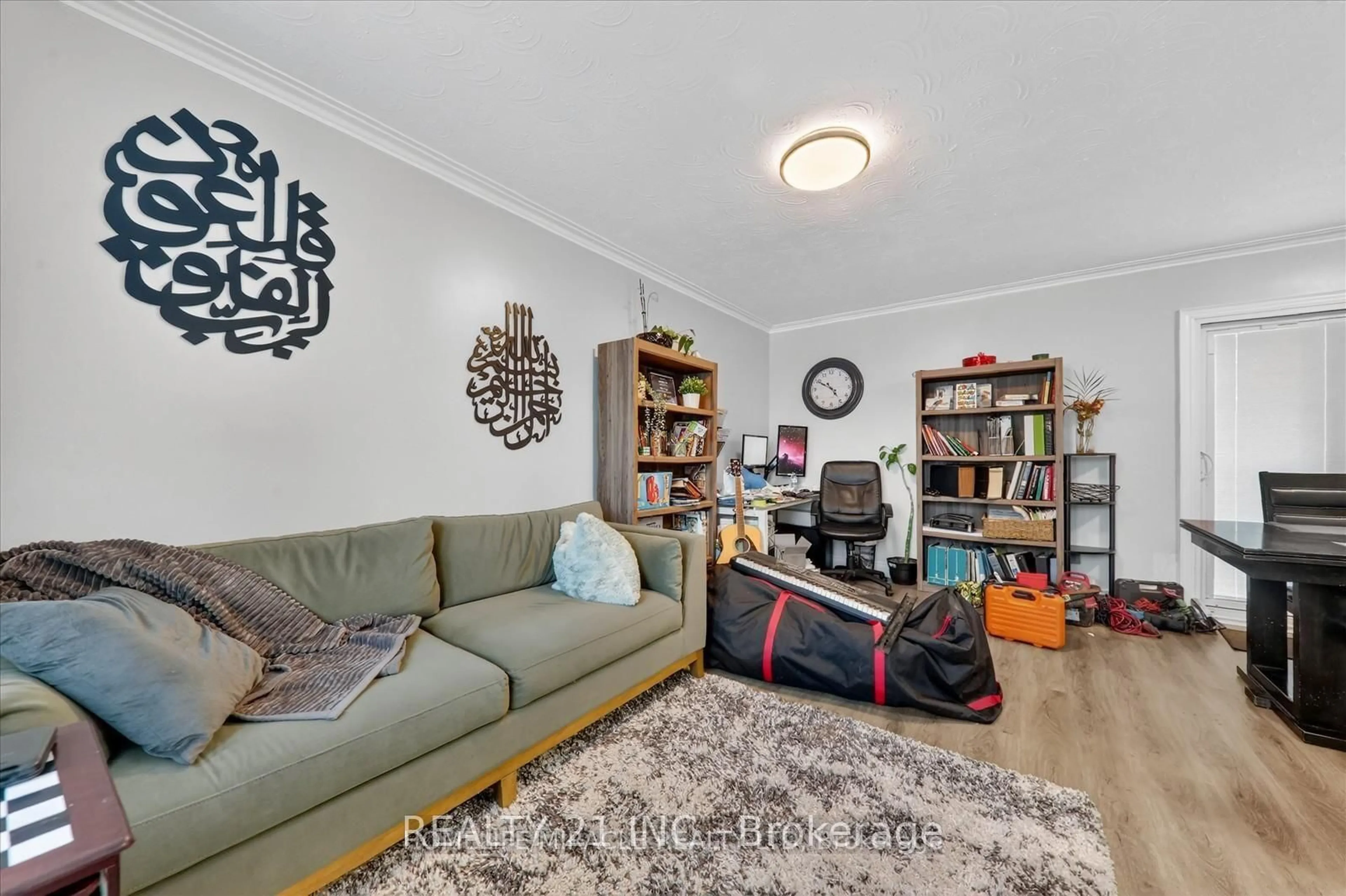 Living room with furniture, unknown for 30 Melchior Dr, Toronto Ontario M1E 3W5