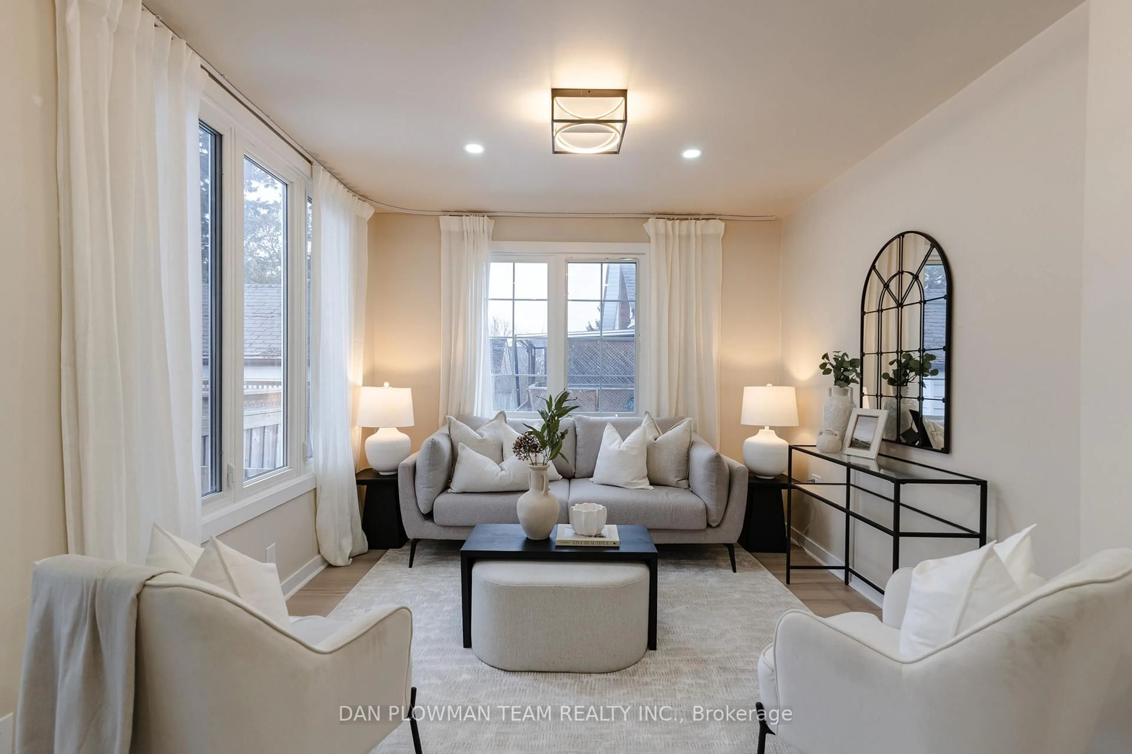 Living room with furniture, unknown for 752 Douglas St, Oshawa Ontario L1H 5C7