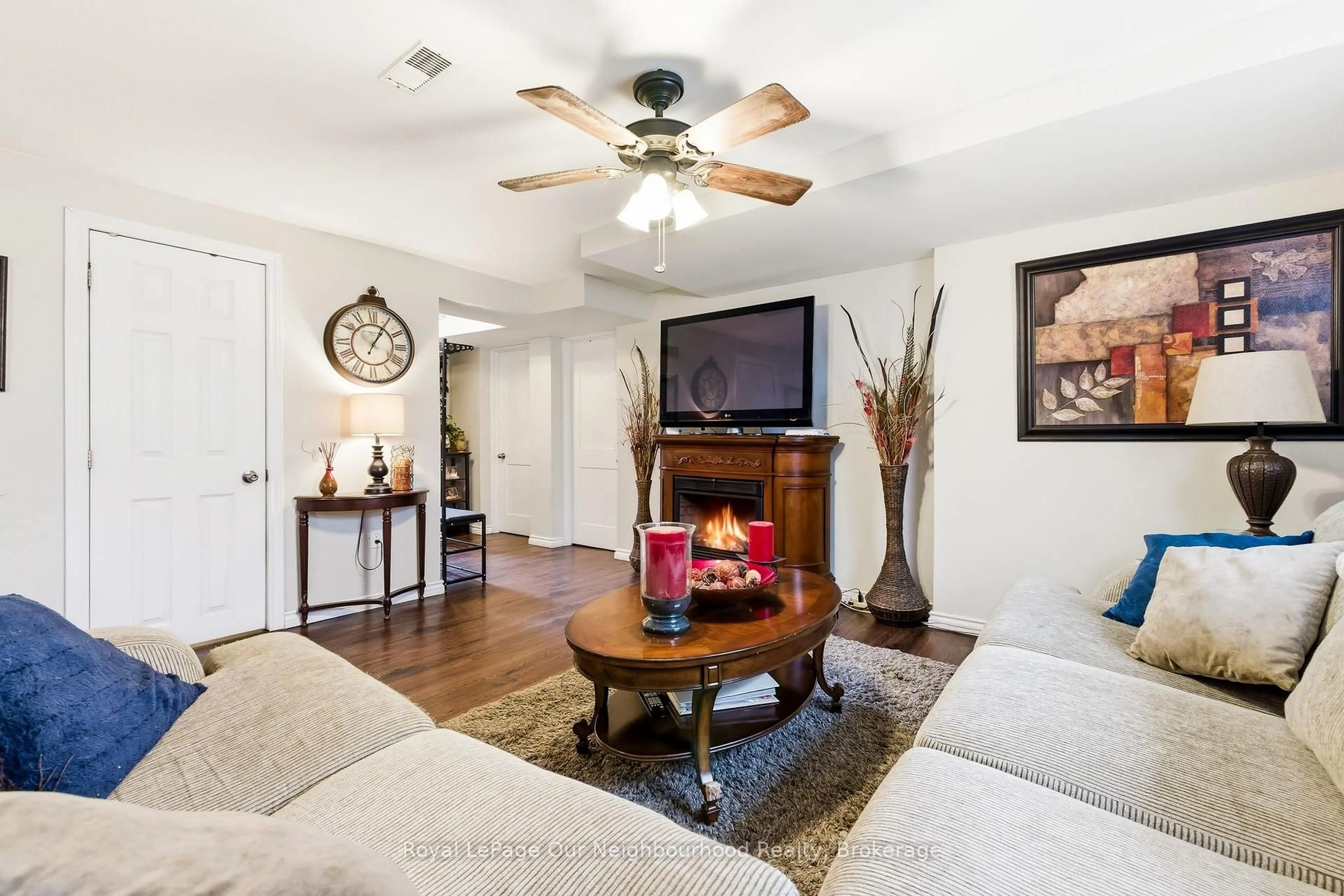 Living room with furniture, unknown for 139 Central Pk Blvd, Oshawa Ontario L1H 5W6