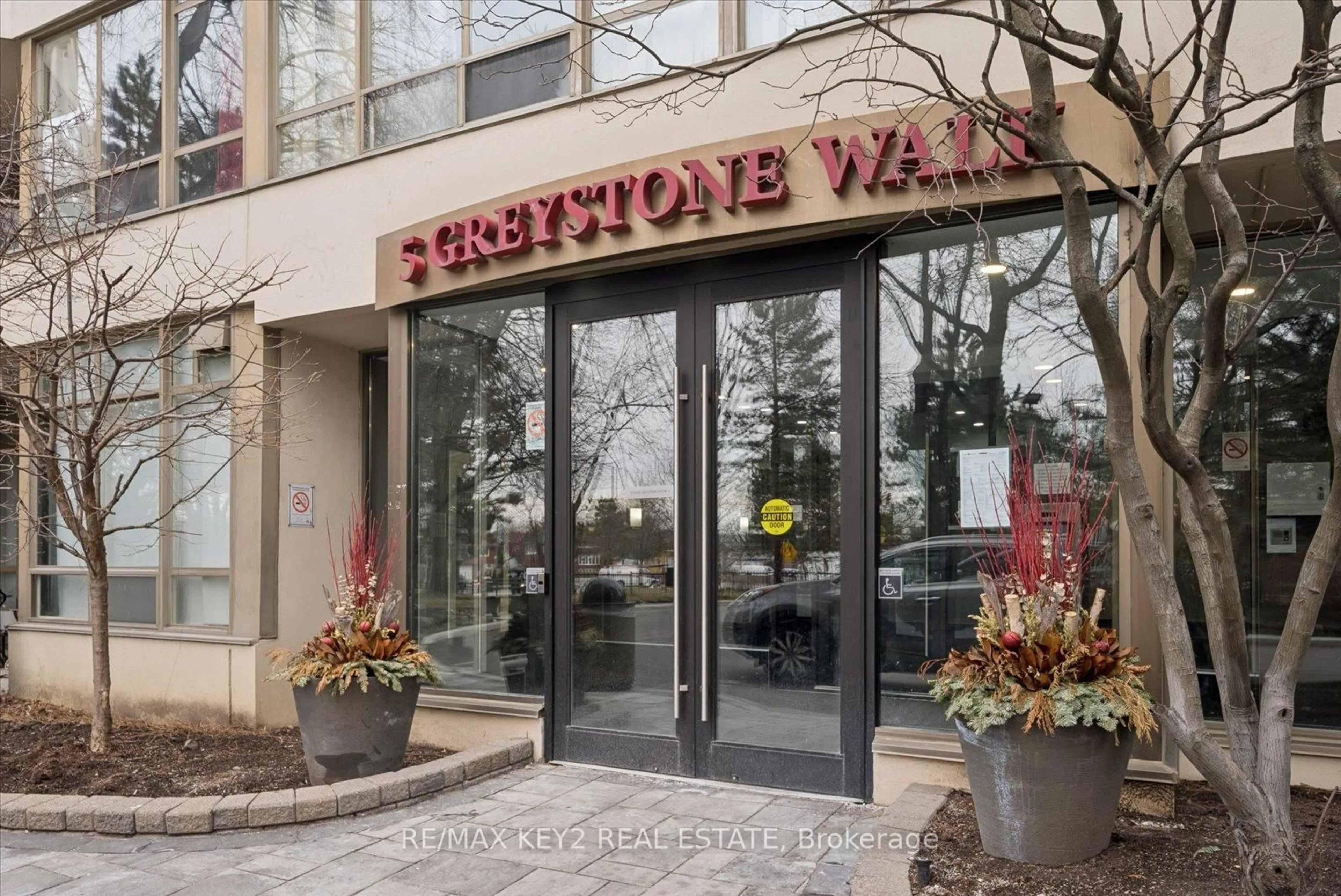 Lobby for 5 Greystone Walk Dr #2015, Toronto Ontario M1K 5J5