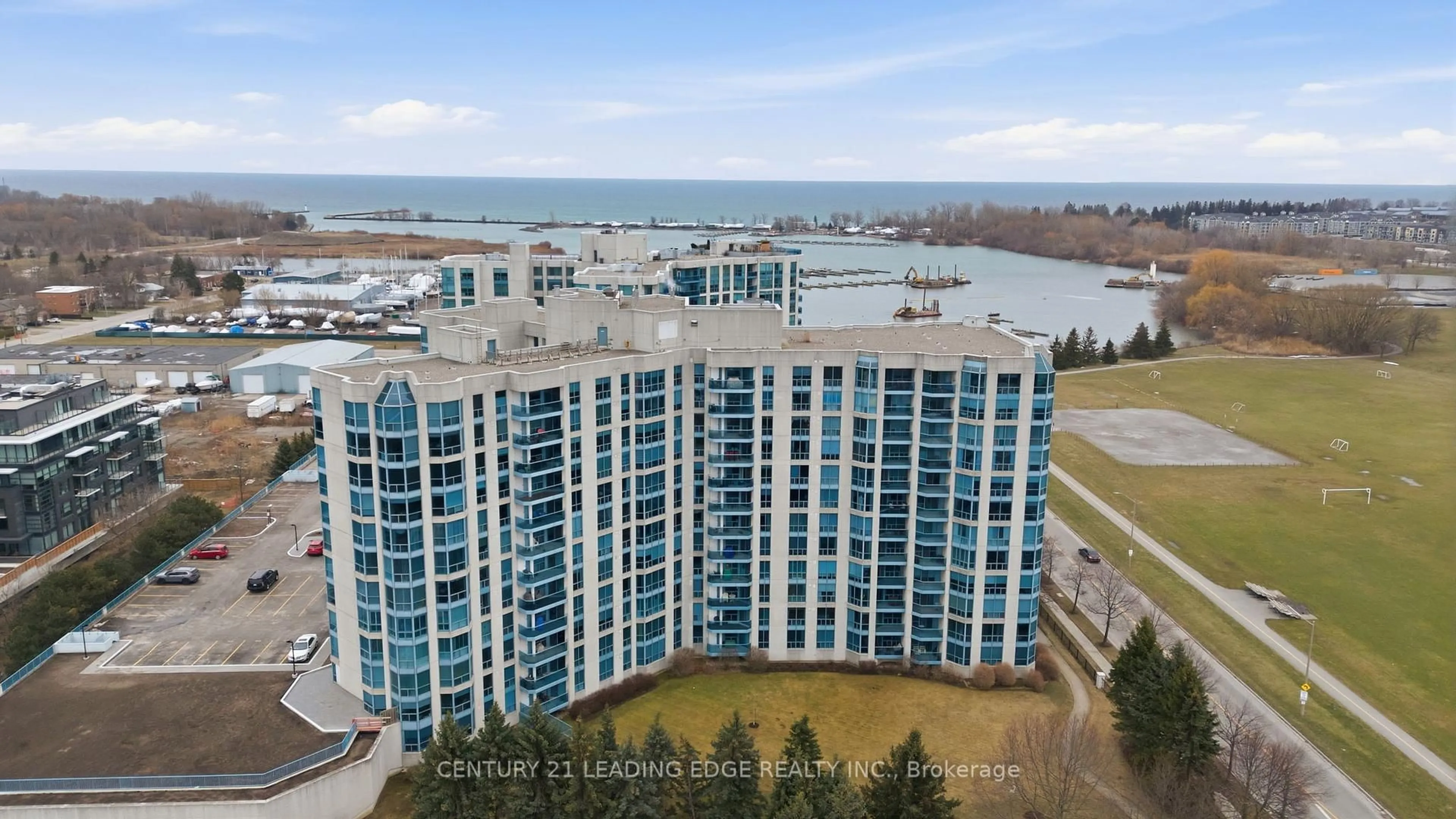 A pic from outside/outdoor area/front of a property/back of a property/a pic from drone, water/lake/river/ocean view for 360 Watson St #1204, Whitby Ontario L1N 9G2