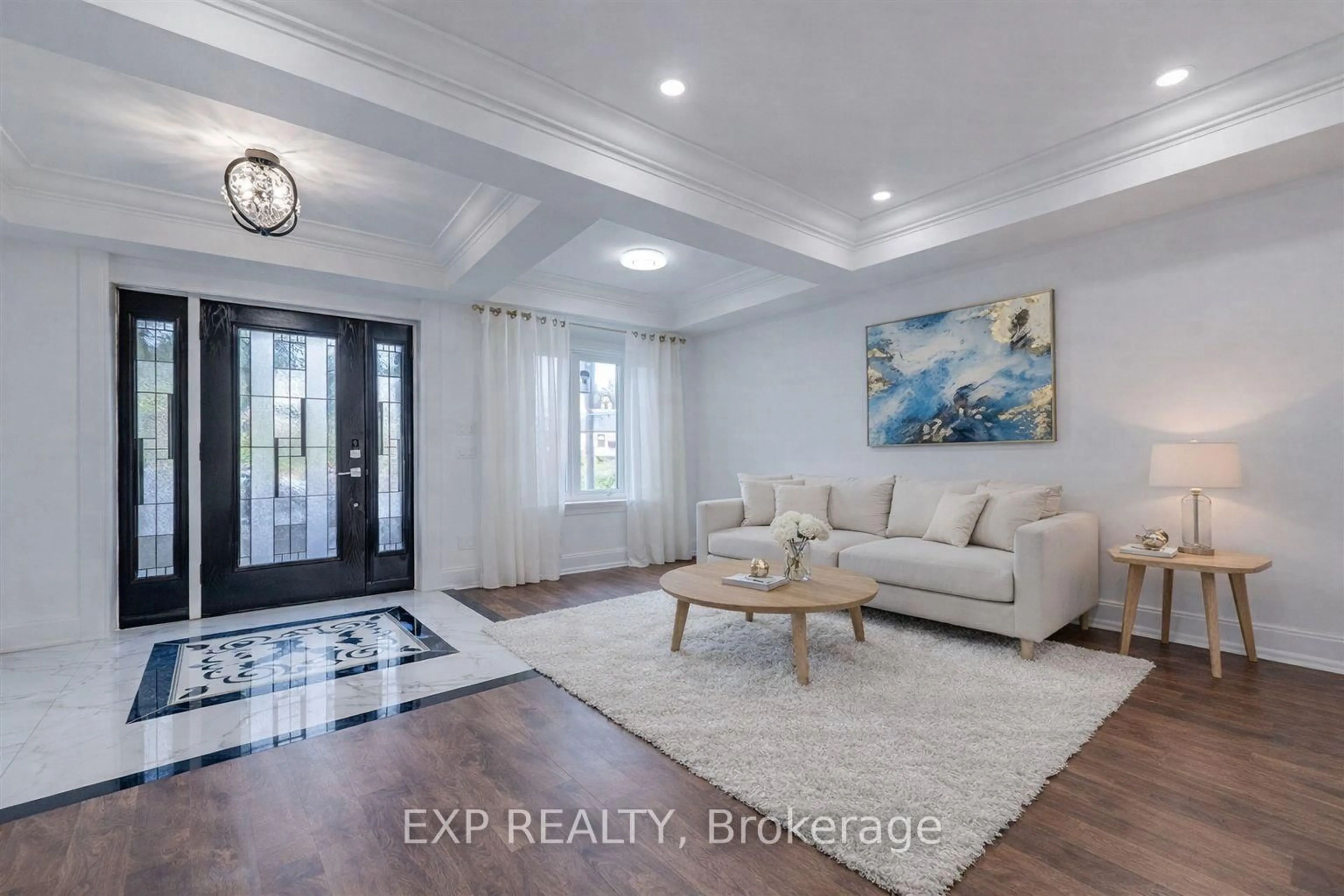 Indoor entryway for 44 Tower Dr, Toronto Ontario M1R 3N9