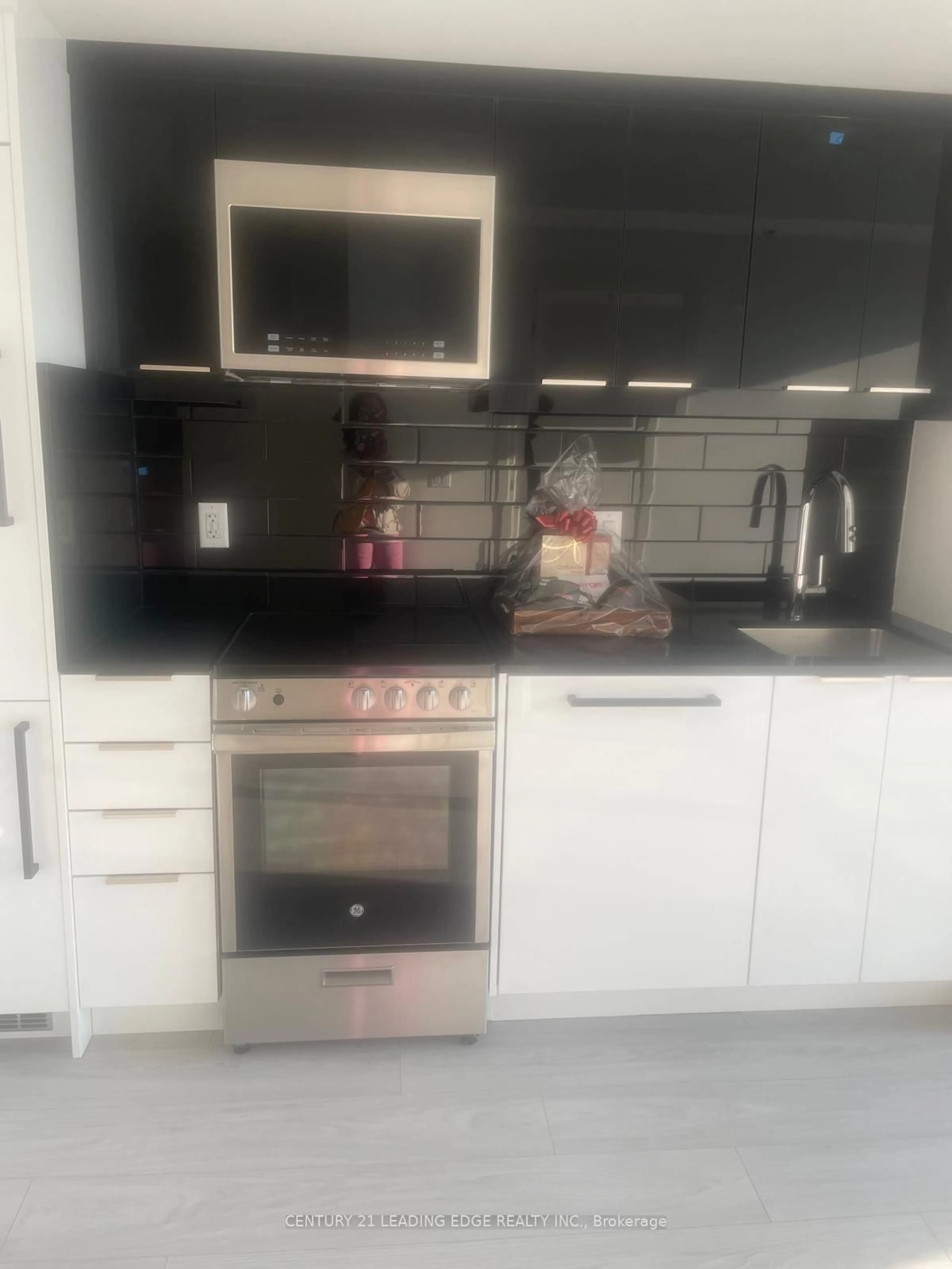 Standard kitchen, unknown for 90 Glen Everest Rd #301, Toronto Ontario M1N 0C3