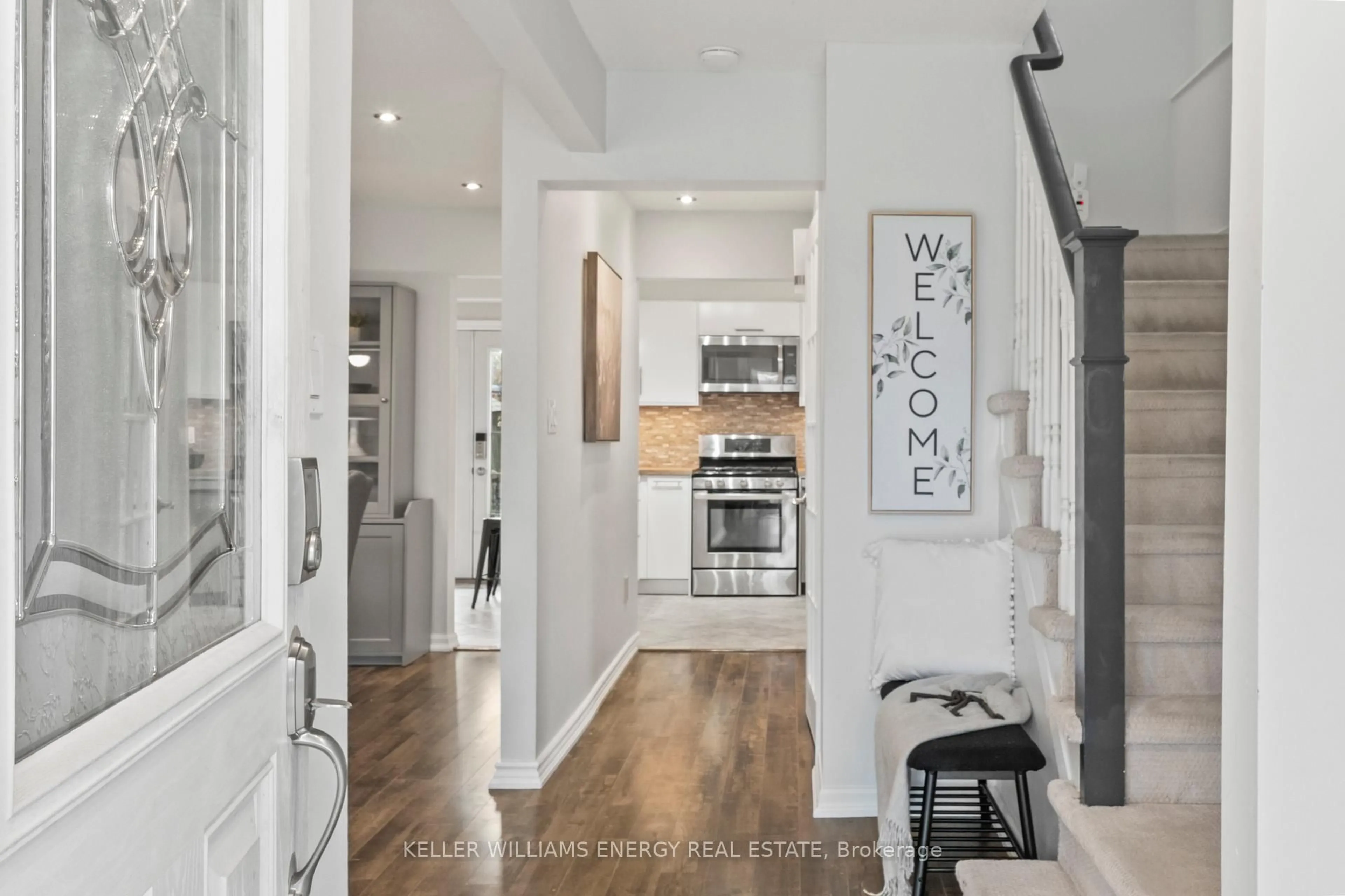 Open concept kitchen, unknown for 1236 Eldorado Ave, Oshawa Ontario L1K 1G2