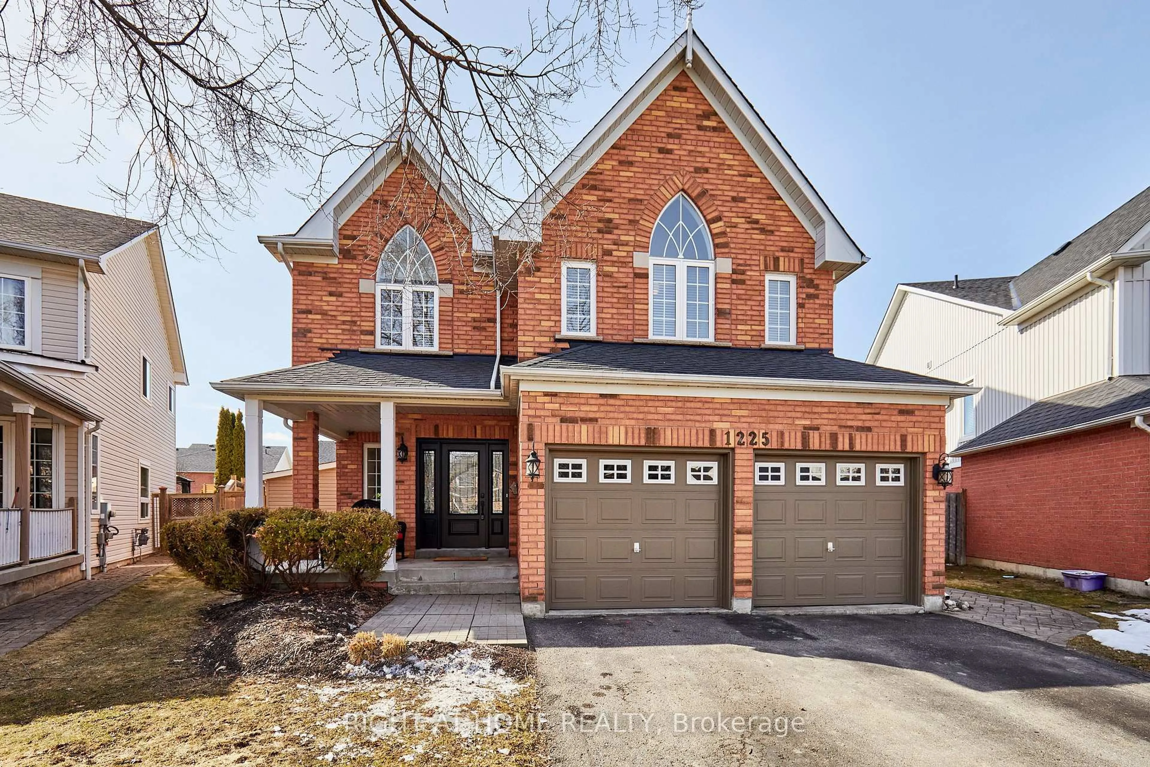 Home with brick exterior material, street for 1225 Leacock Crt, Oshawa Ontario L1K 2R3