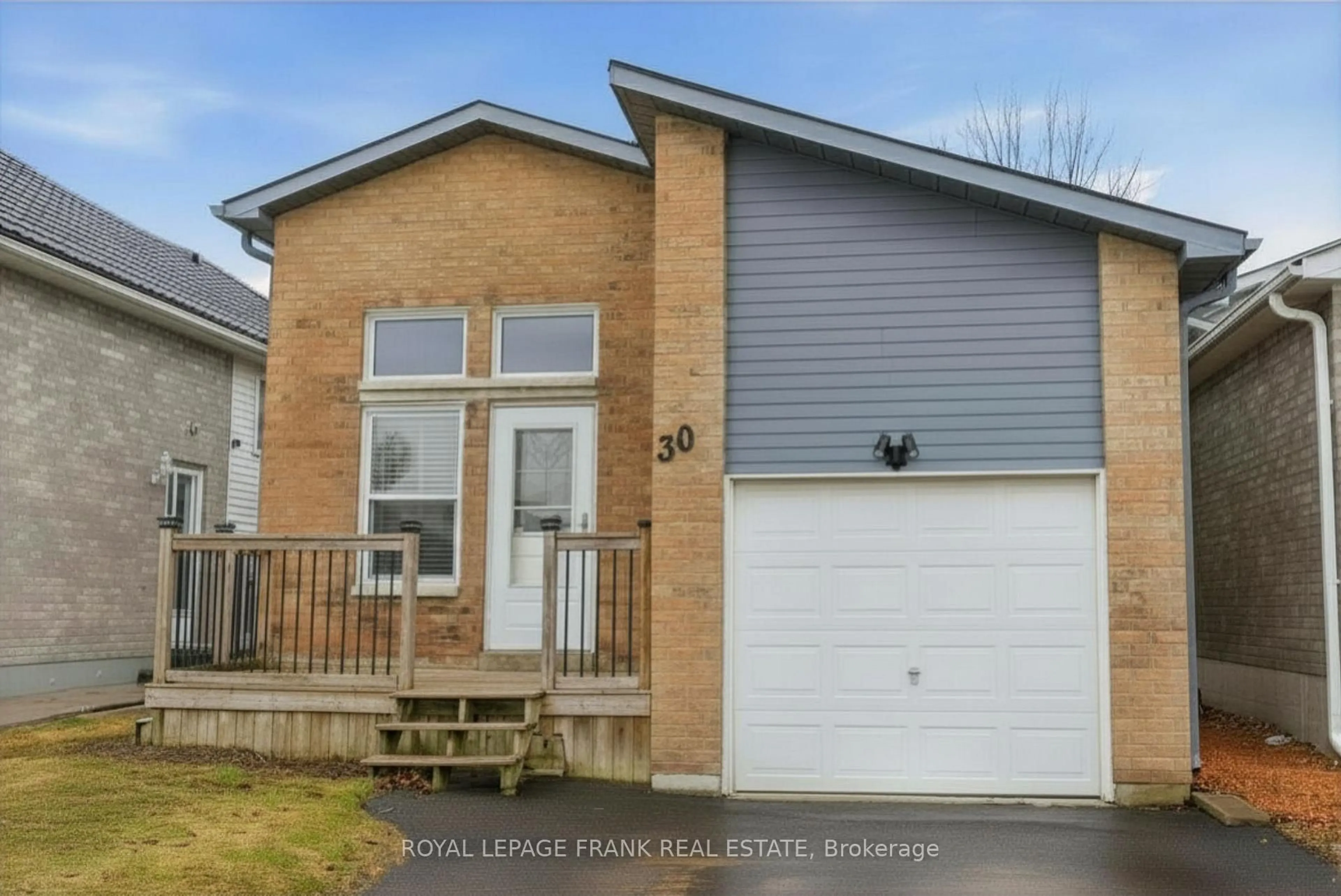 Home with vinyl exterior material, street for 30 Firwood Ave, Clarington Ontario L1E 1P9