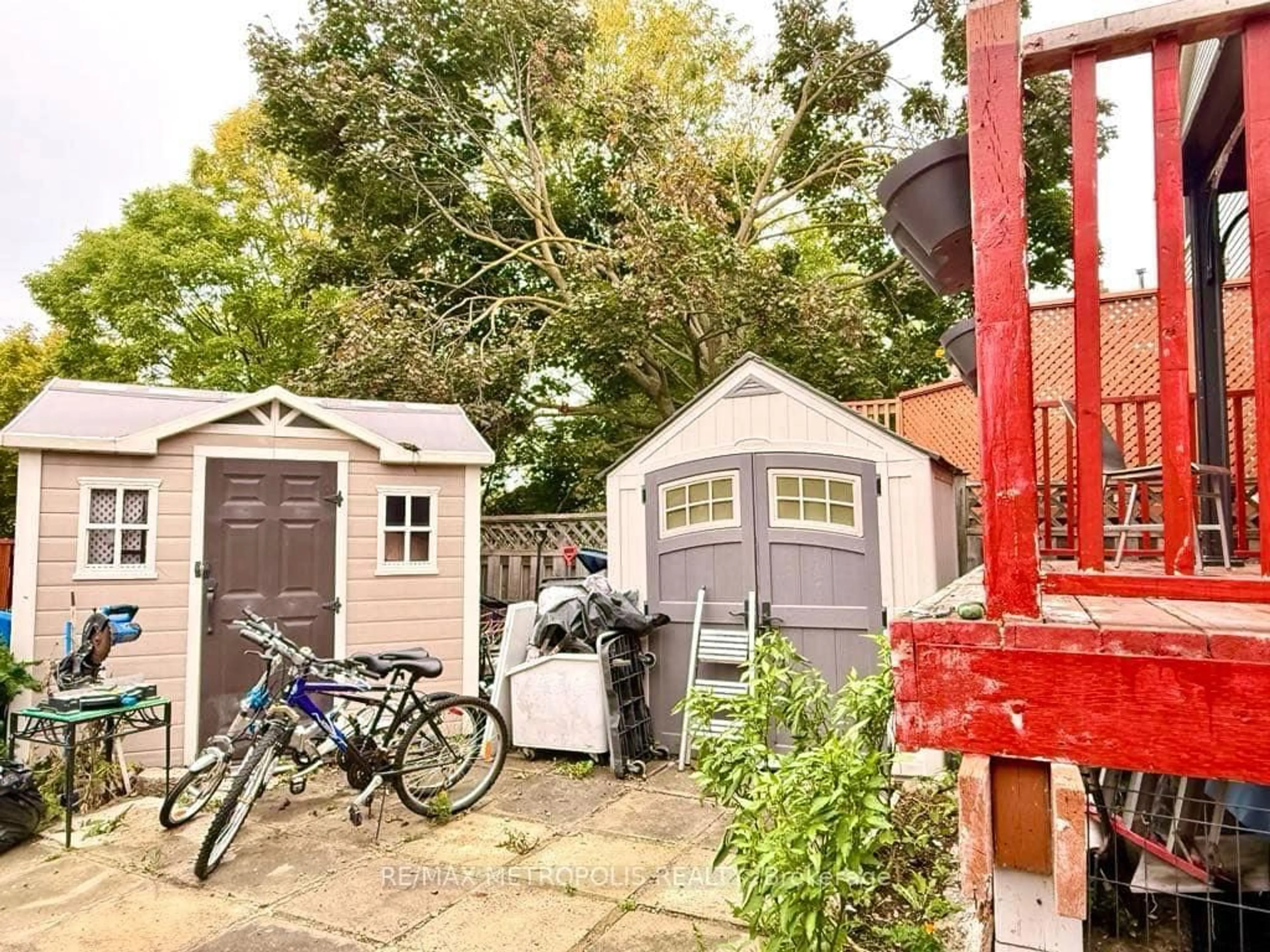 Shed for 4 Shepmore Terr, Toronto Ontario M1B 3H4