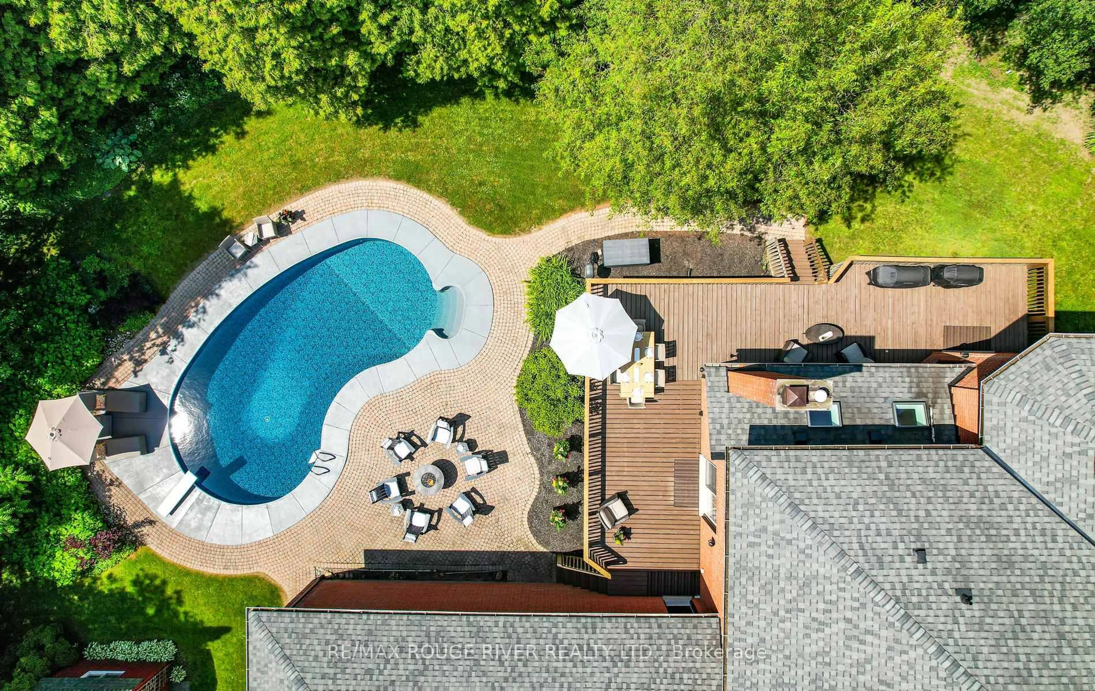 Pool for 10 Kresia Lane, Clarington Ontario L1E 2G8