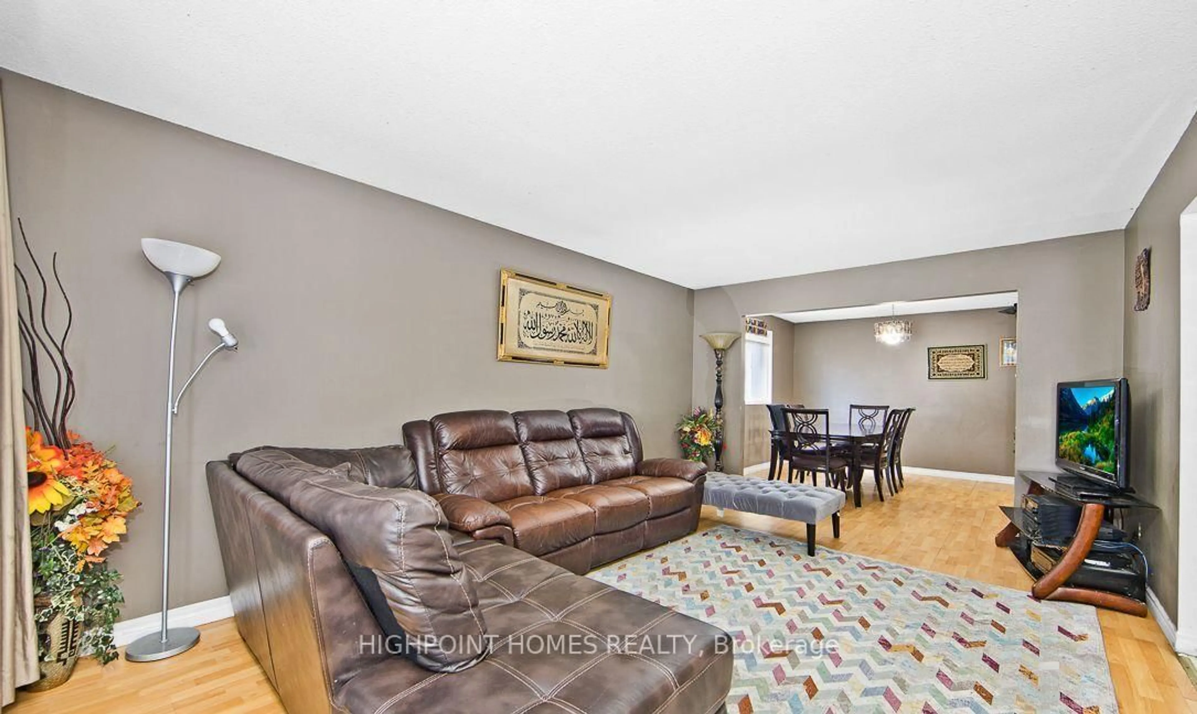 Living room with furniture, unknown for 1870 Rosefield Rd, Pickering Ontario L1V 3H6