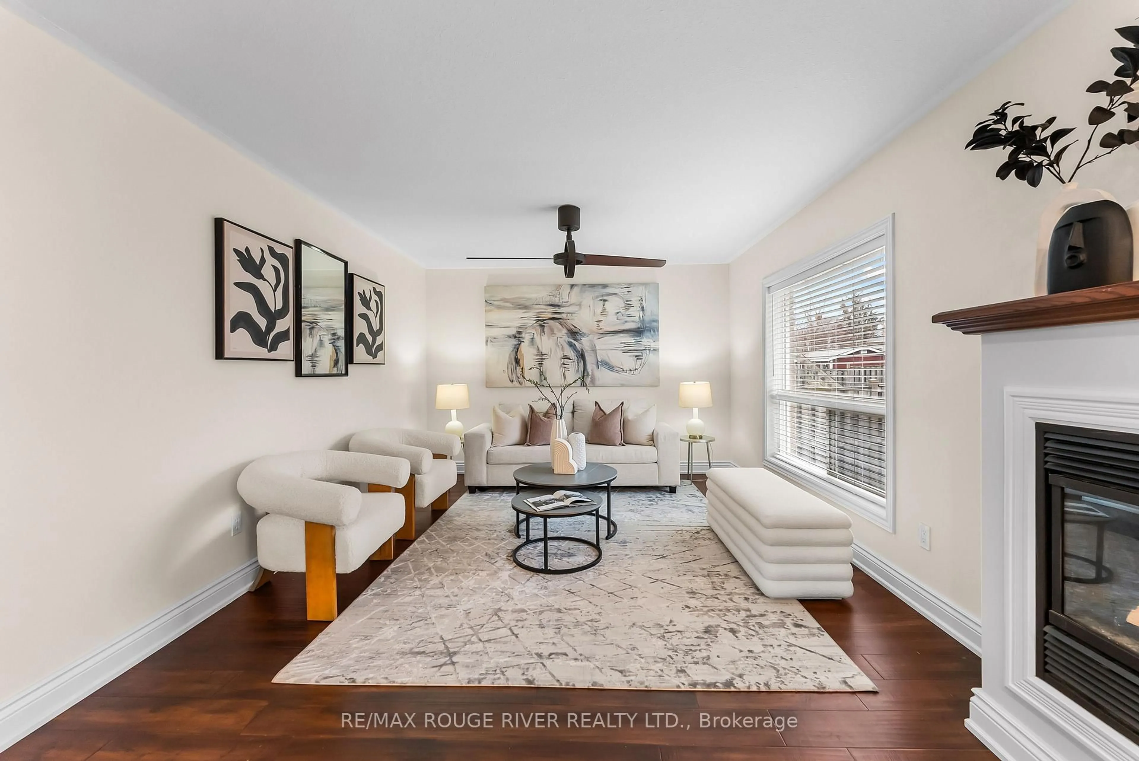 Living room with furniture, unknown for 16 Aylesworth Ave, Clarington Ontario L1E 3H2