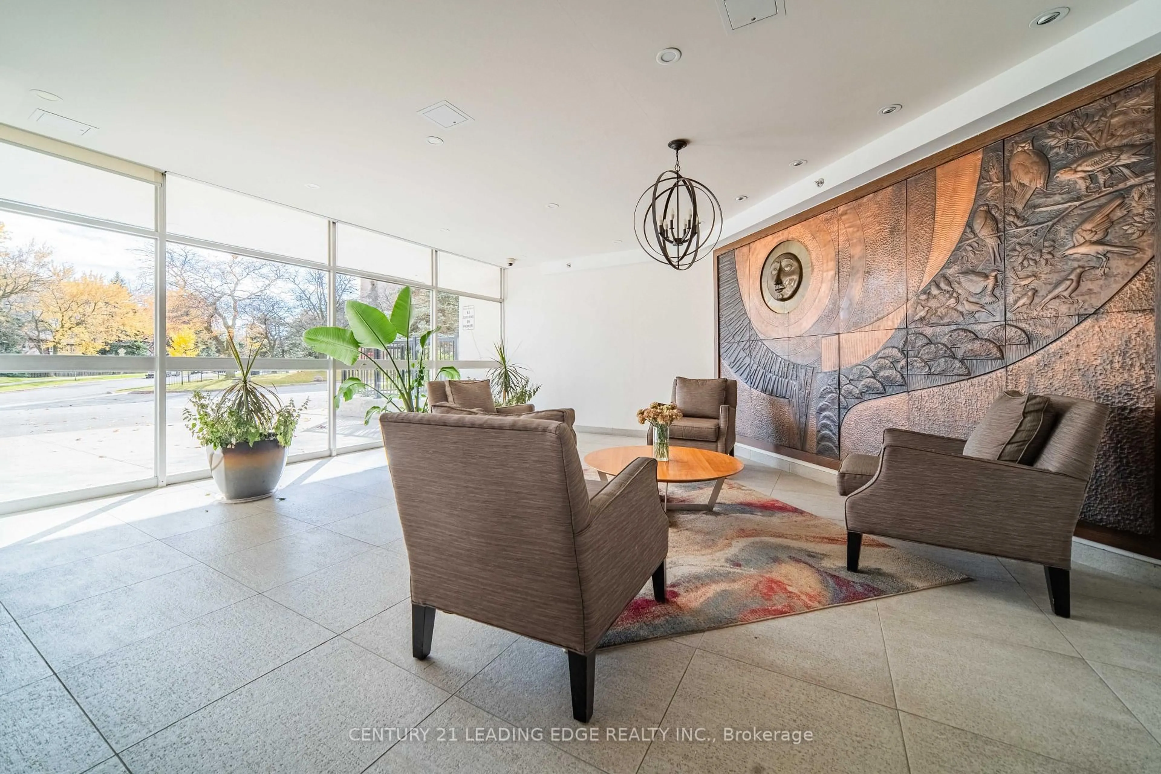 Lobby for 120 Dundalk Dr #1510, Toronto Ontario M1P 4V9