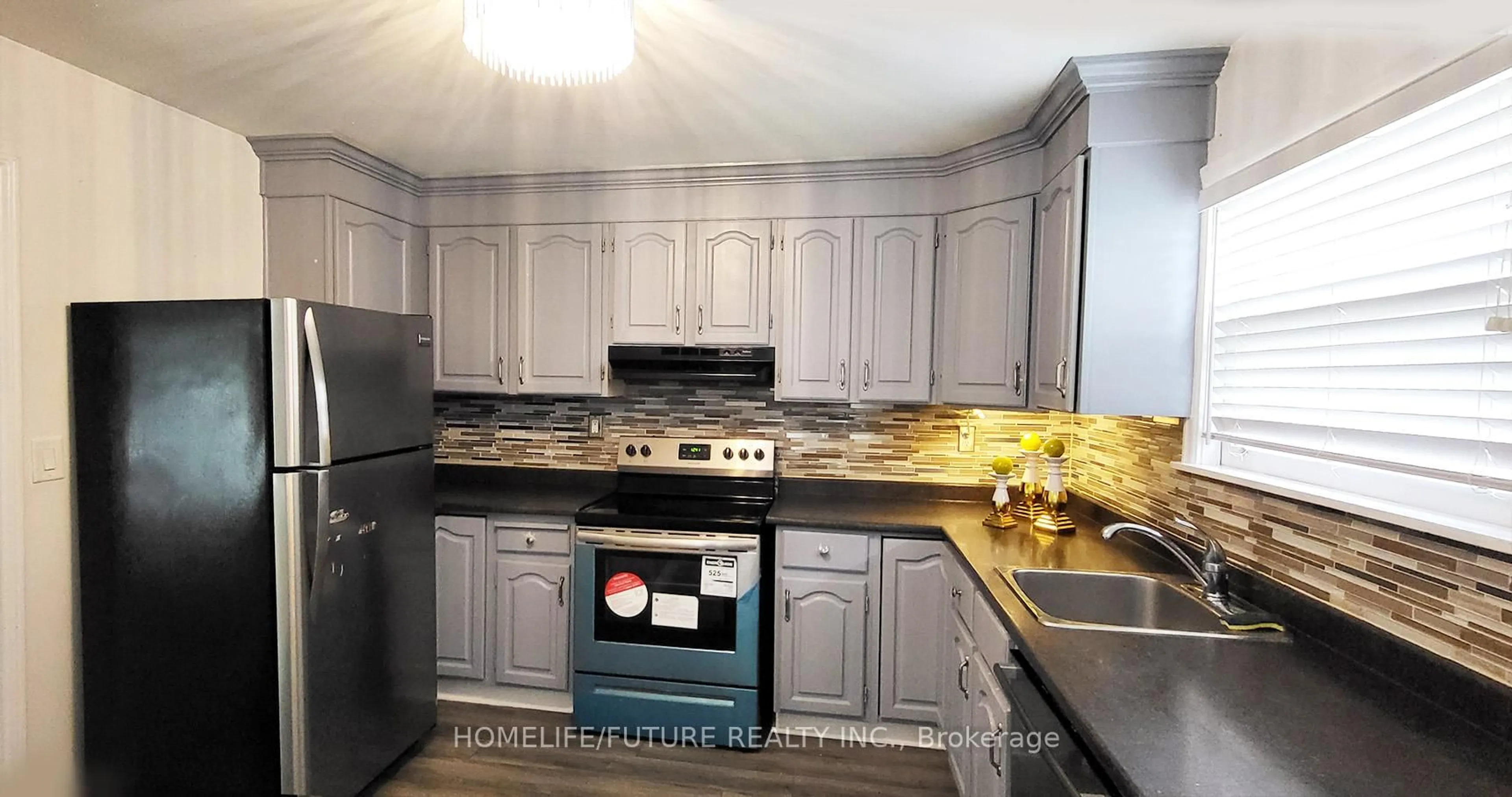 Unknown for 79 Ellington Dr, Toronto Ontario M1R 3Y2