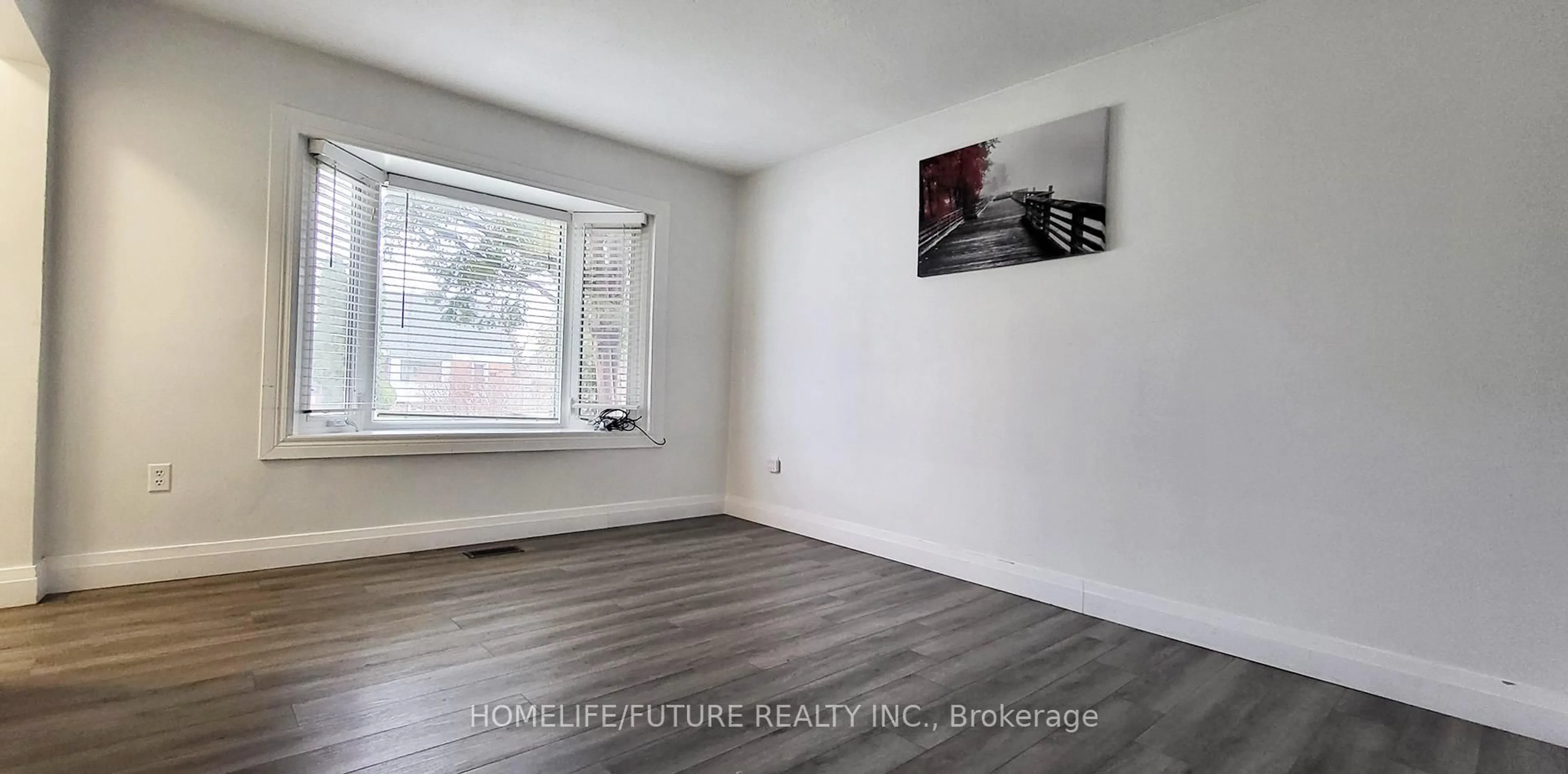 A pic of a room for 79 Ellington Dr, Toronto Ontario M1R 3Y2