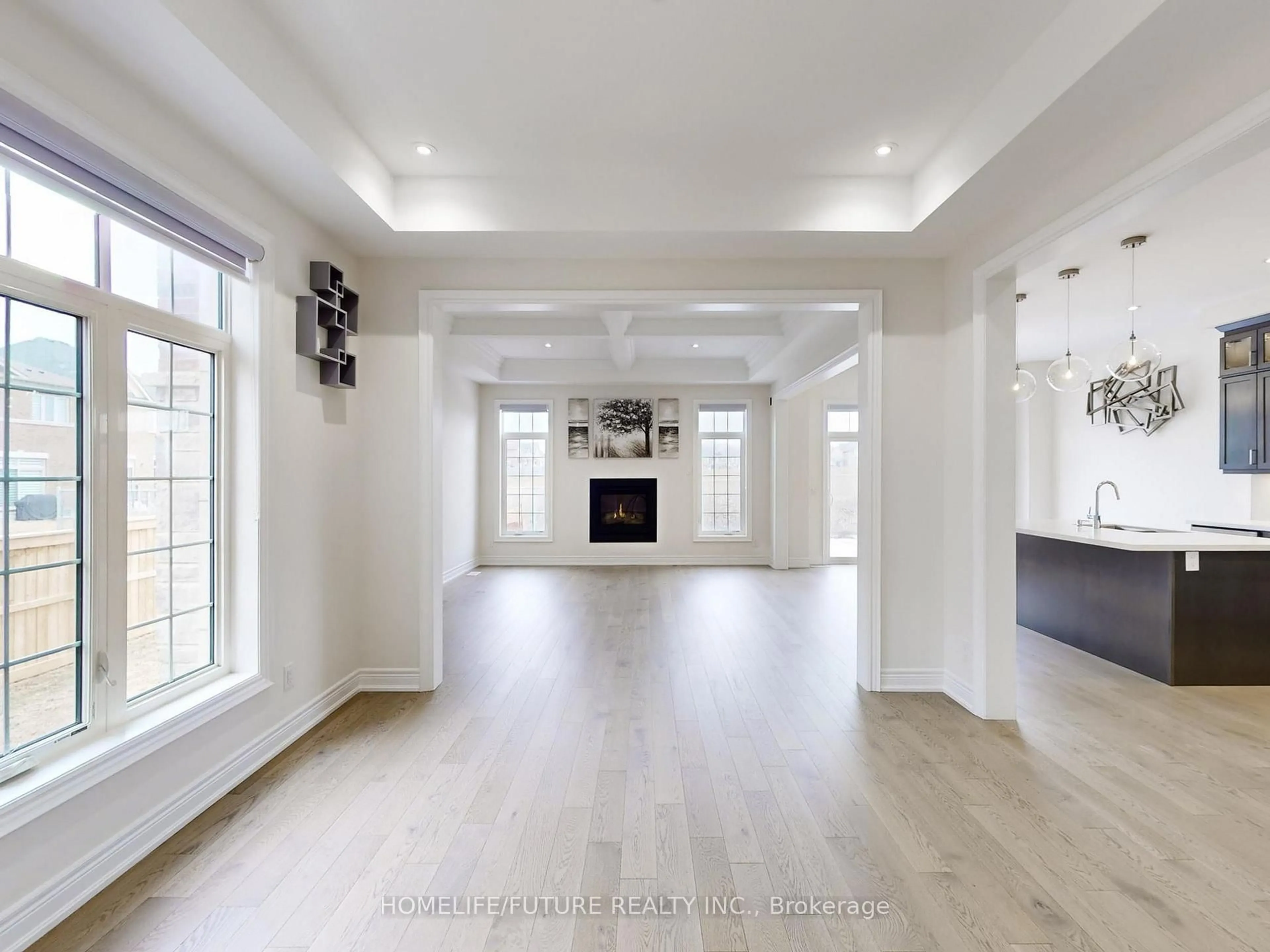 Unknown for 62 Christine Elliott Ave, Whitby Ontario L1P 0E1