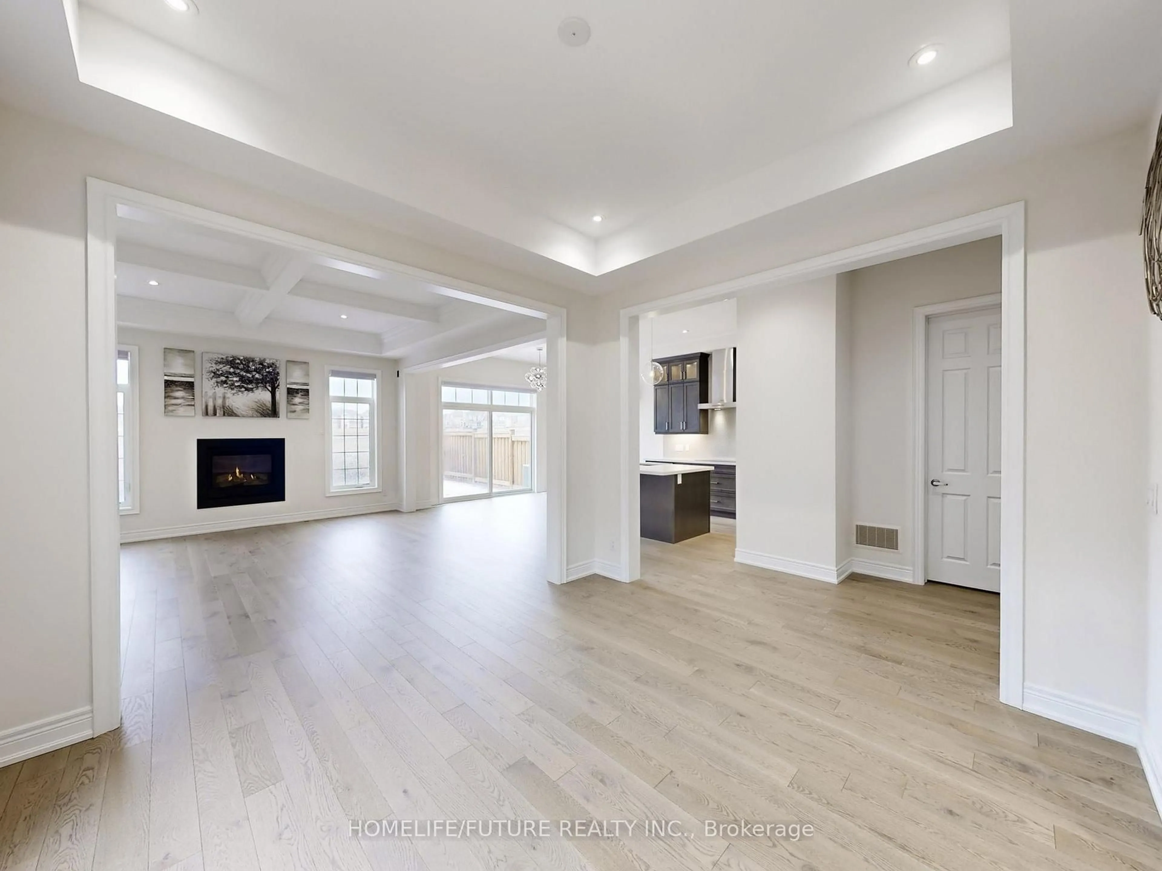 Unknown for 62 Christine Elliott Ave, Whitby Ontario L1P 0E1