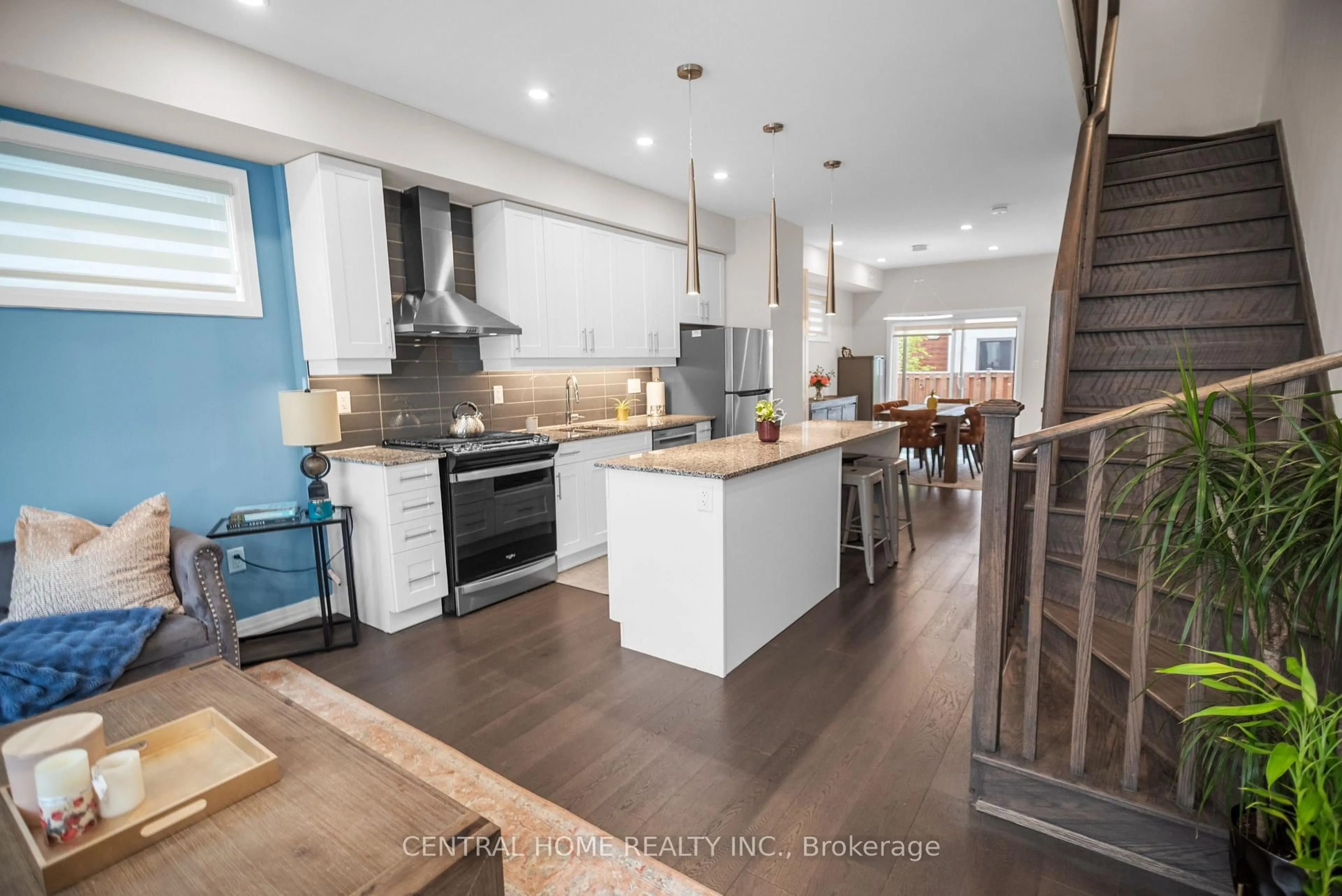 Open concept kitchen, unknown for 1625 Pleasure Valley Path, Oshawa Ontario L1G 0E3