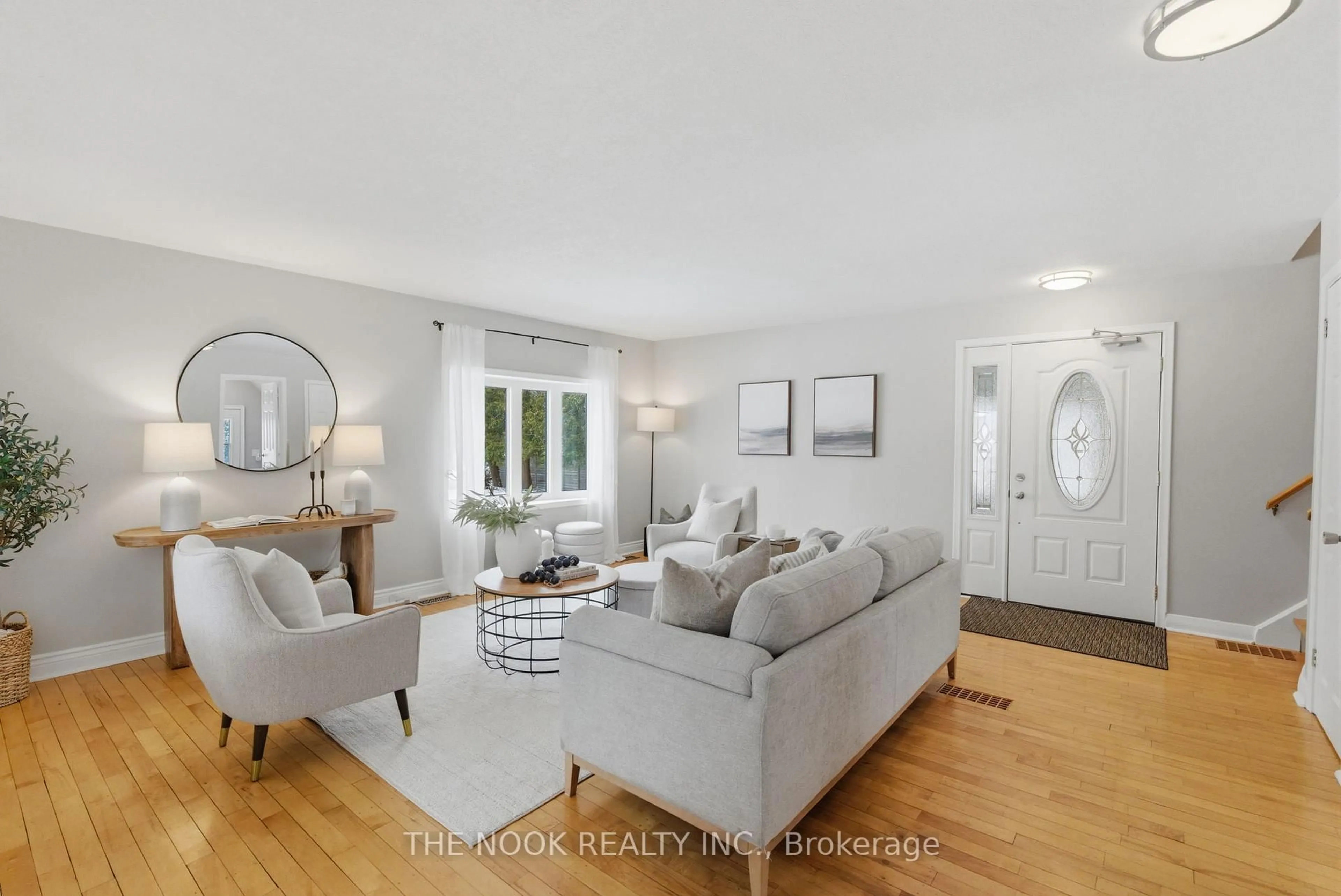 Living room with furniture, unknown for 6 Nelson St, Clarington Ontario L1C 1E5