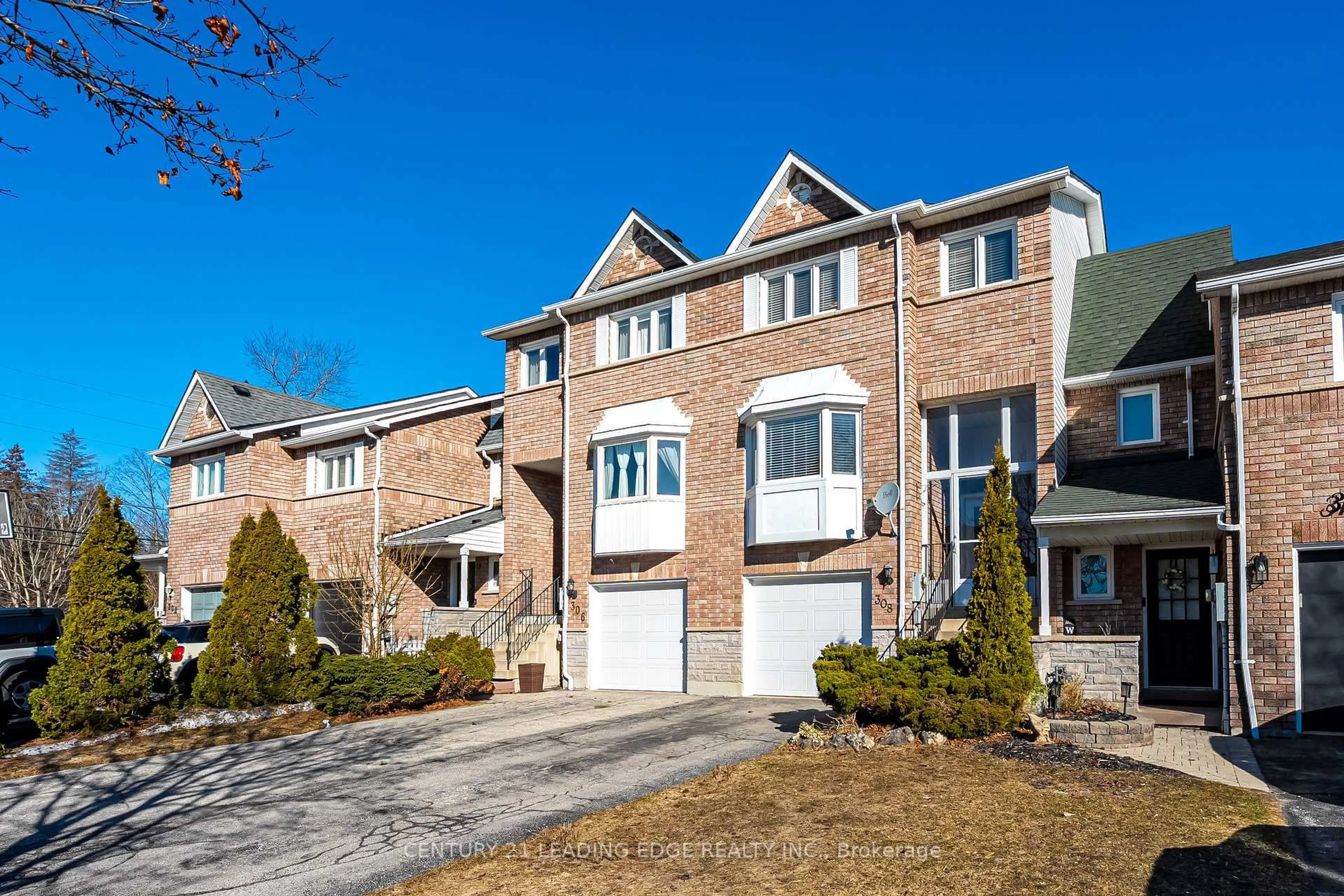 Home with brick exterior material, street for 308 SPARROW Circ, Pickering Ontario L1V 6Y3