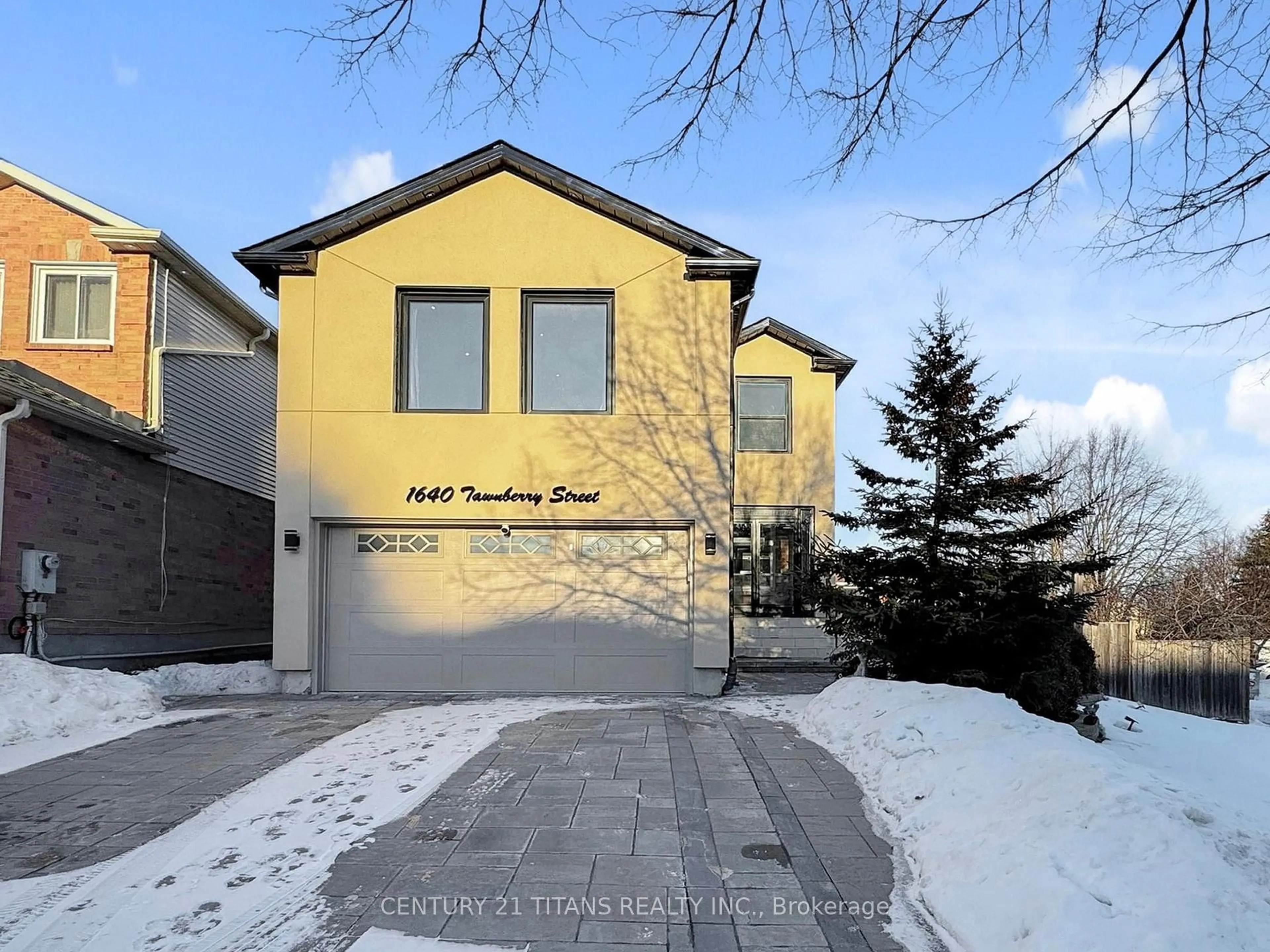 Home with brick exterior material, street for 1640 Tawnberry St, Pickering Ontario L1X 2C2