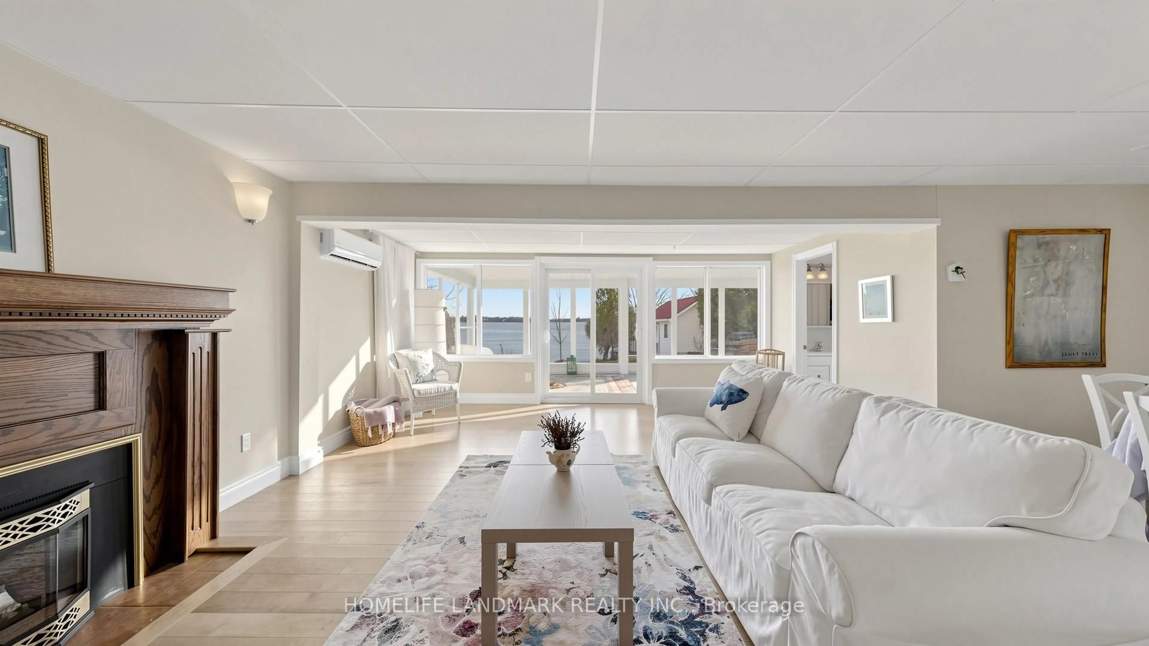 Living room with furniture, unknown for 148 Coleman Cres, Scugog Ontario L0B 1K0