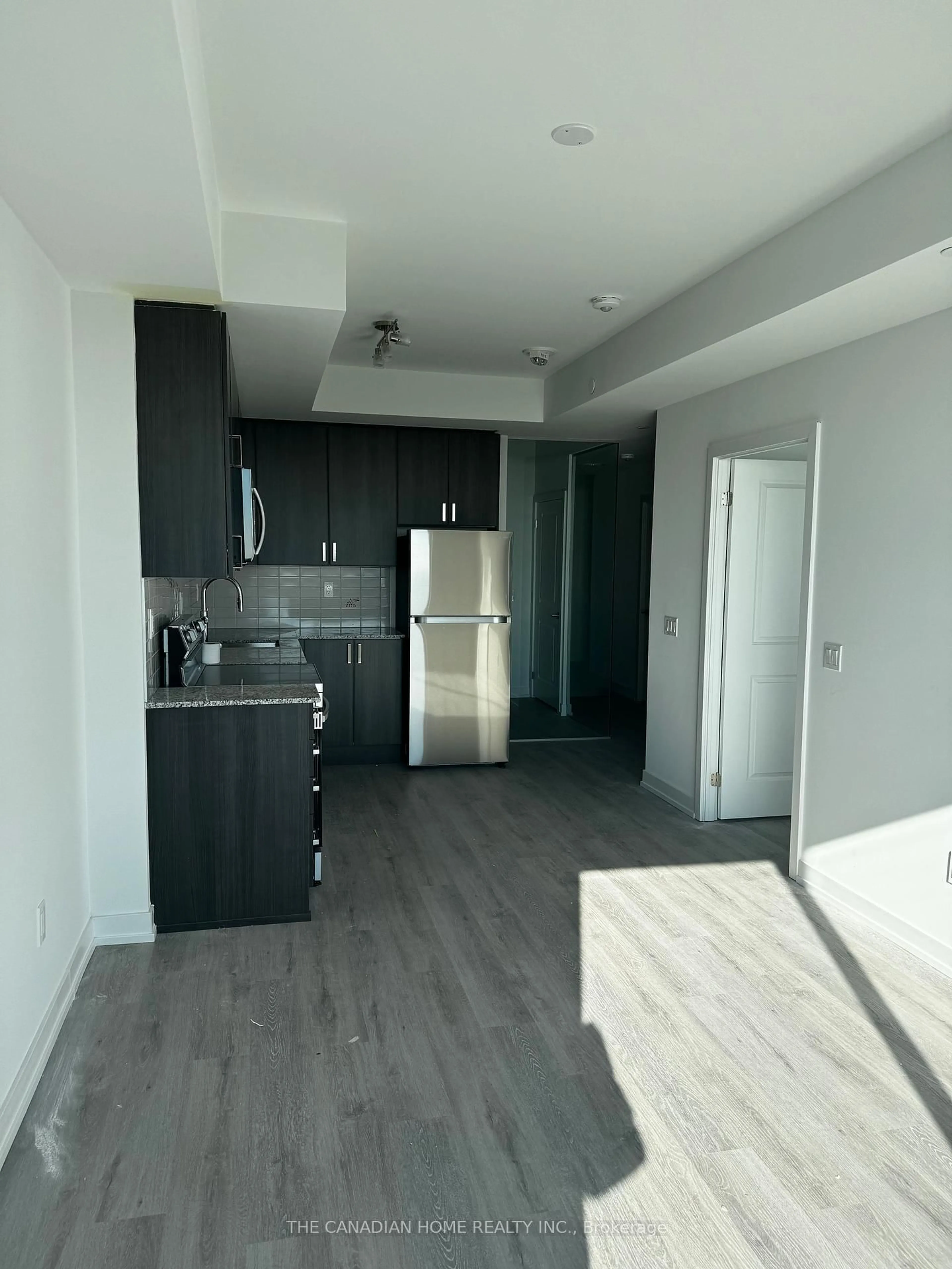 A pic of a room for 1435 Celebration Dr #2803, Pickering Ontario L1W 0C3