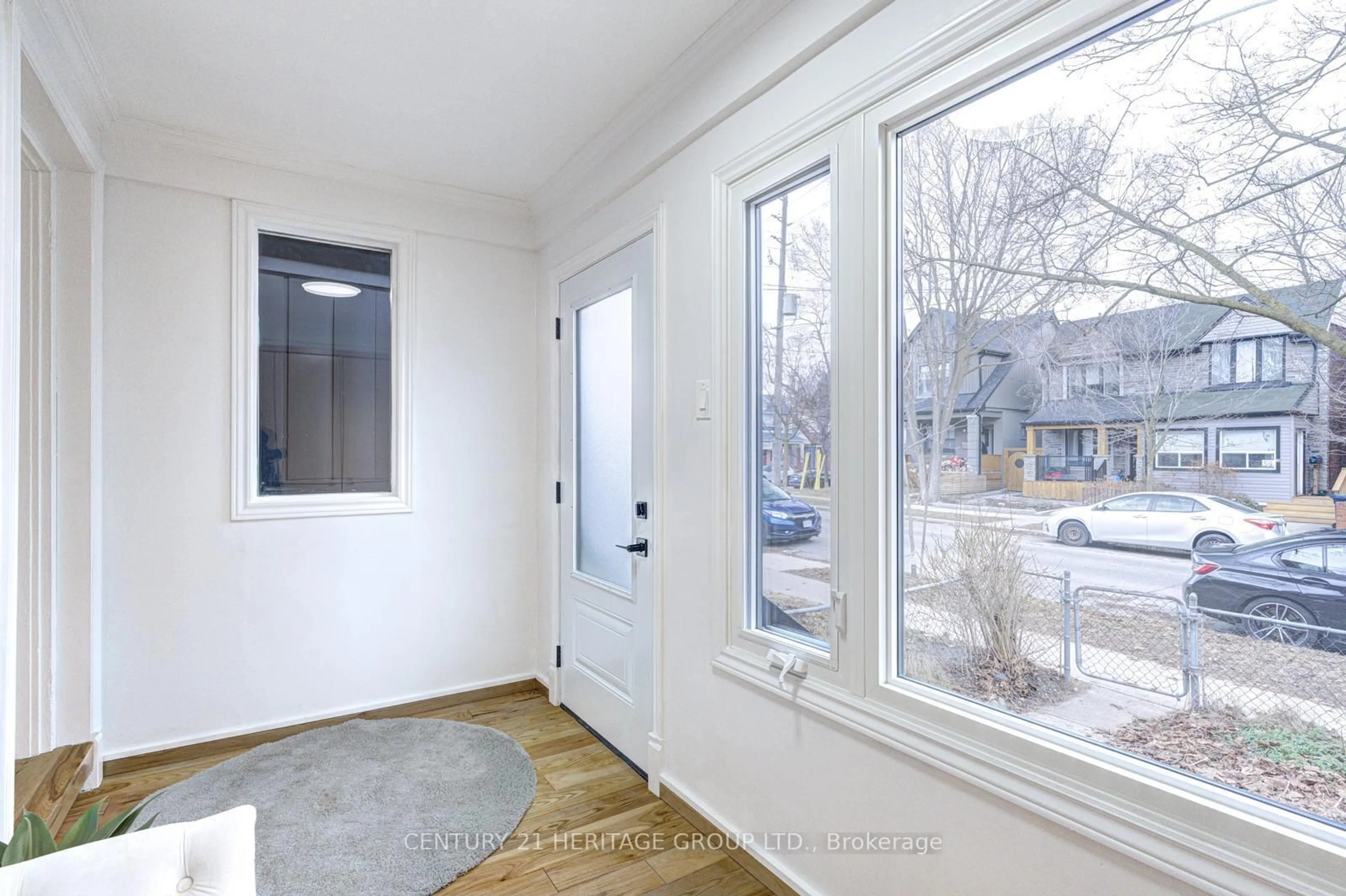 Indoor entryway for 54 Roseheath Ave, Toronto Ontario M4C 3P5