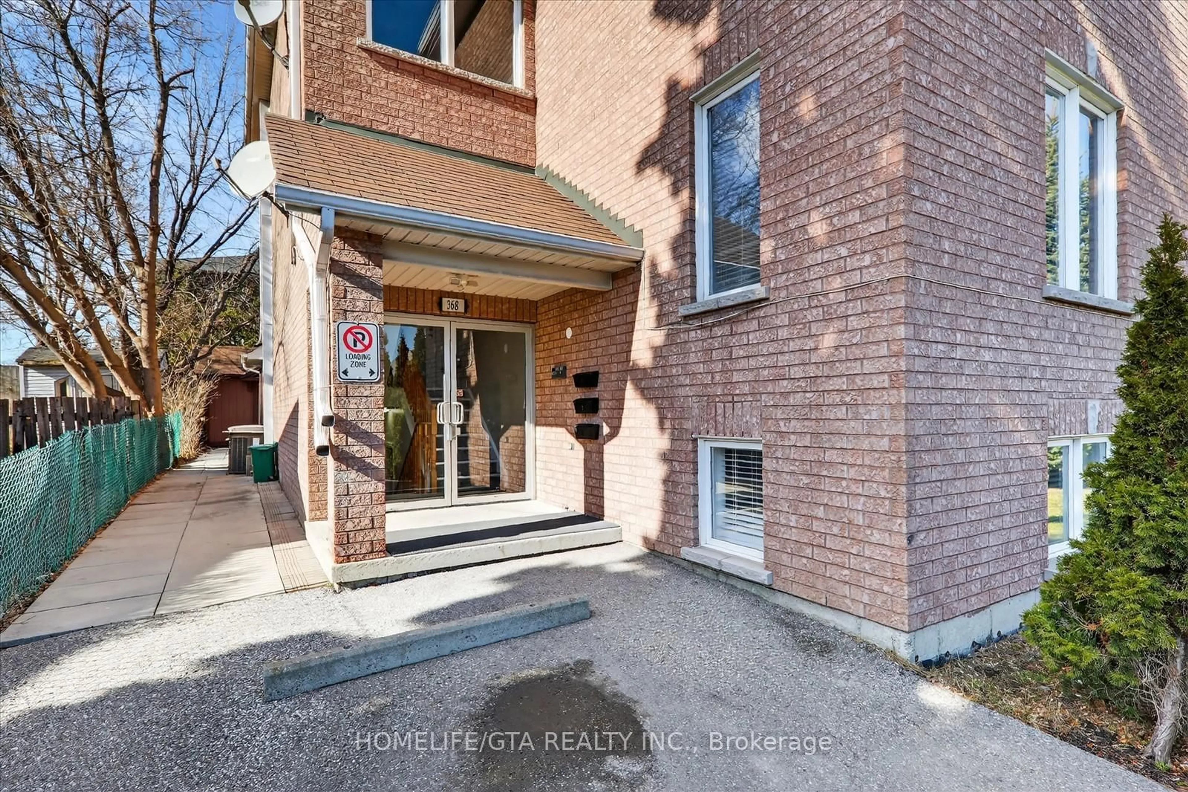 Unknown for 368 Pine Ave, Oshawa Ontario L1J 2H8