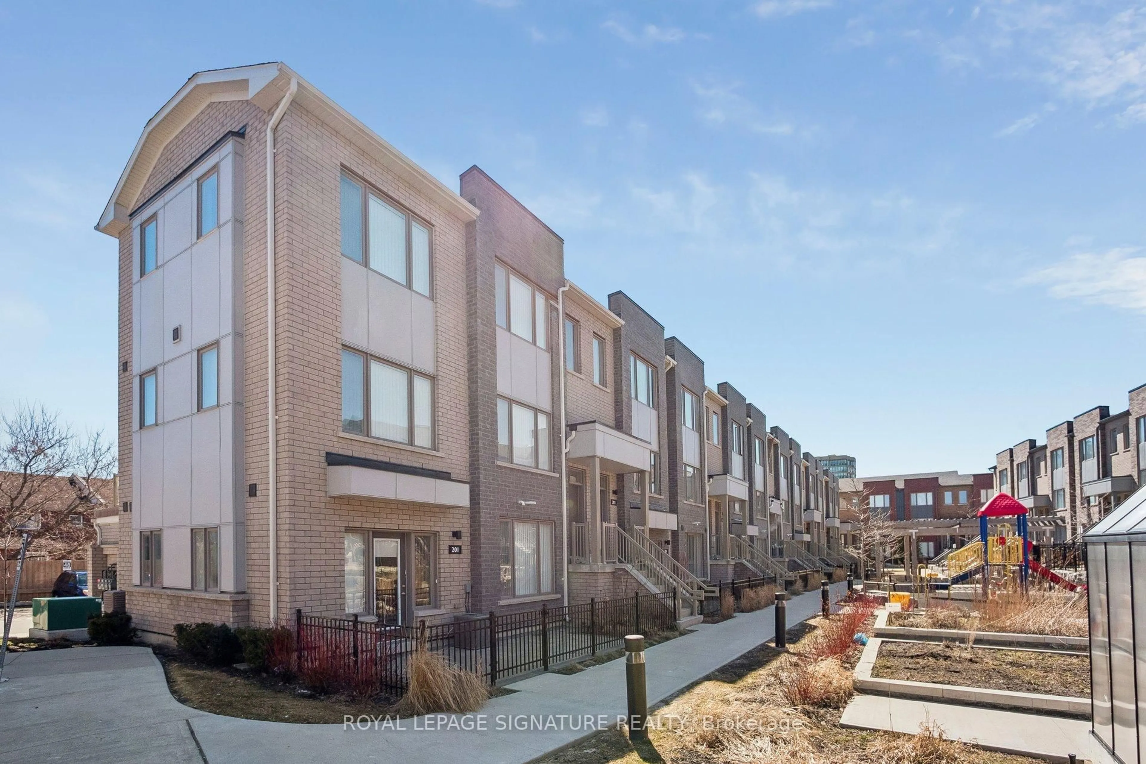 Unknown for 1525 Kingston Rd #203, Pickering Ontario L1V 0E9