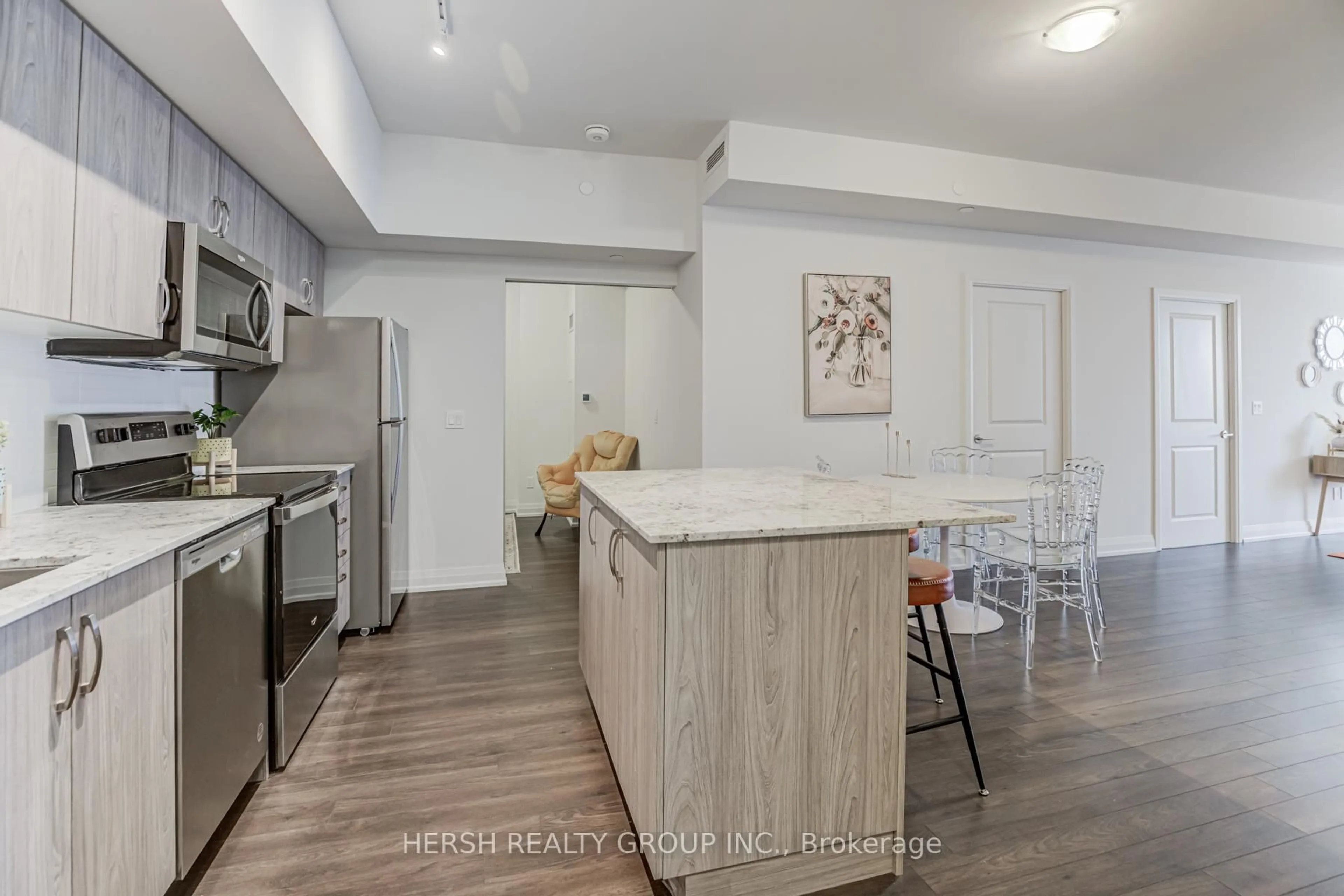 Open concept kitchen, unknown for 10 Meadowglen Pl #201, Toronto Ontario M1G 0A8