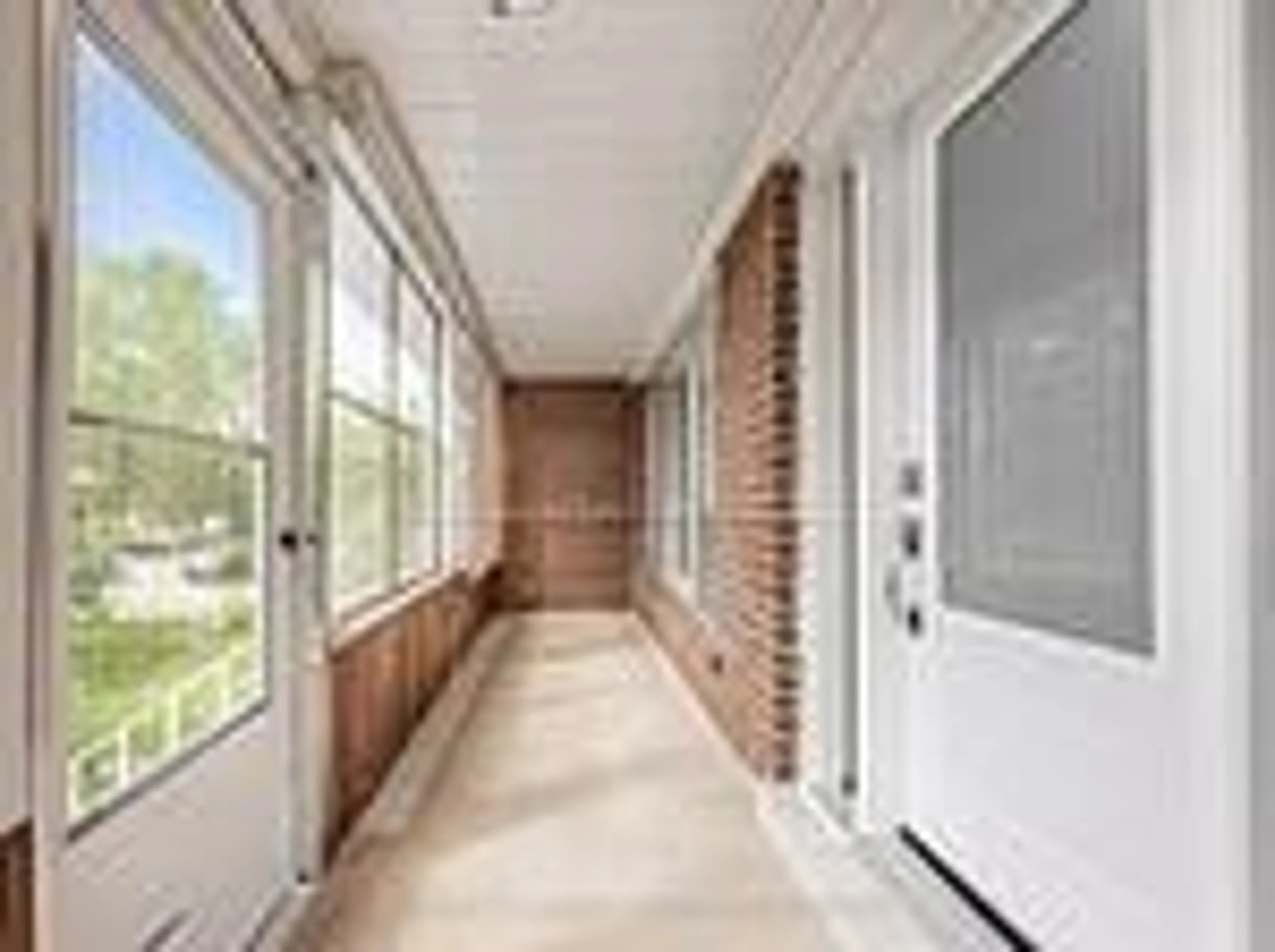 Indoor entryway for 205 Vauxhall Dr, Toronto Ontario M1P 1R6