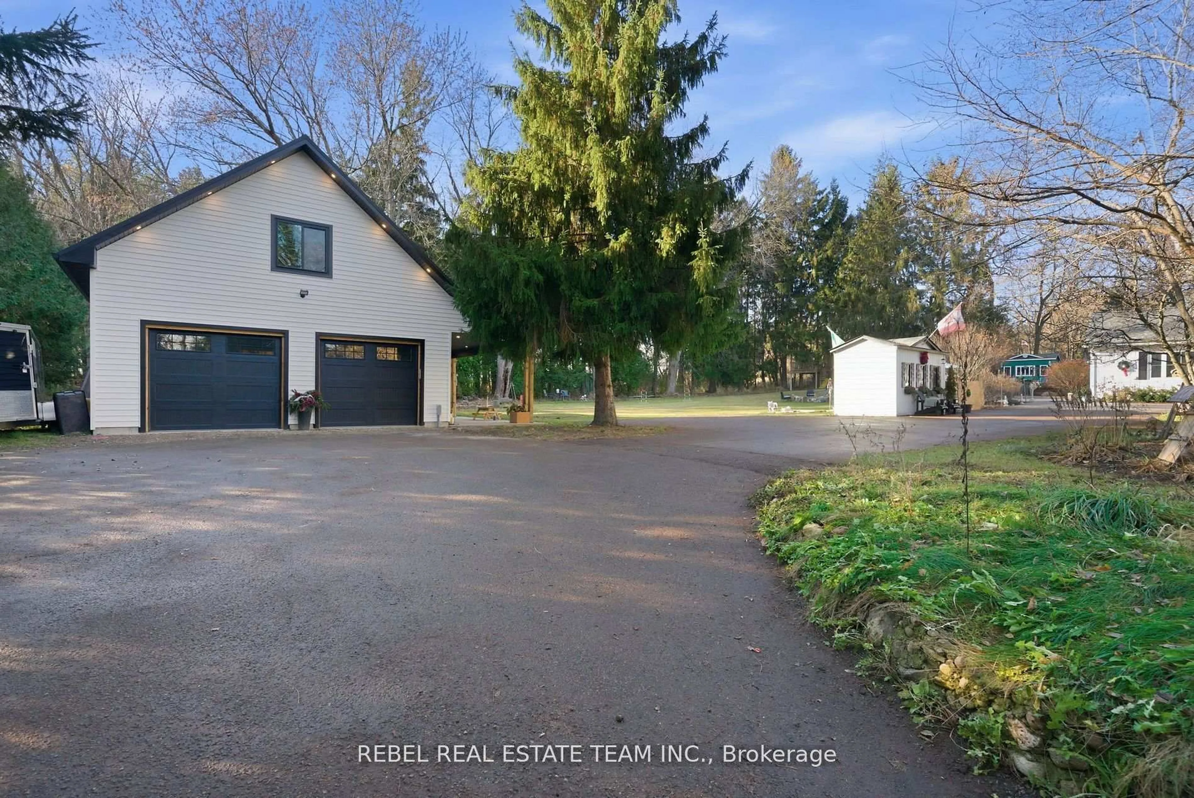 A pic from outside/outdoor area/front of a property/back of a property/a pic from drone, street for 5462 Main St, Clarington Ontario L0B 1M0