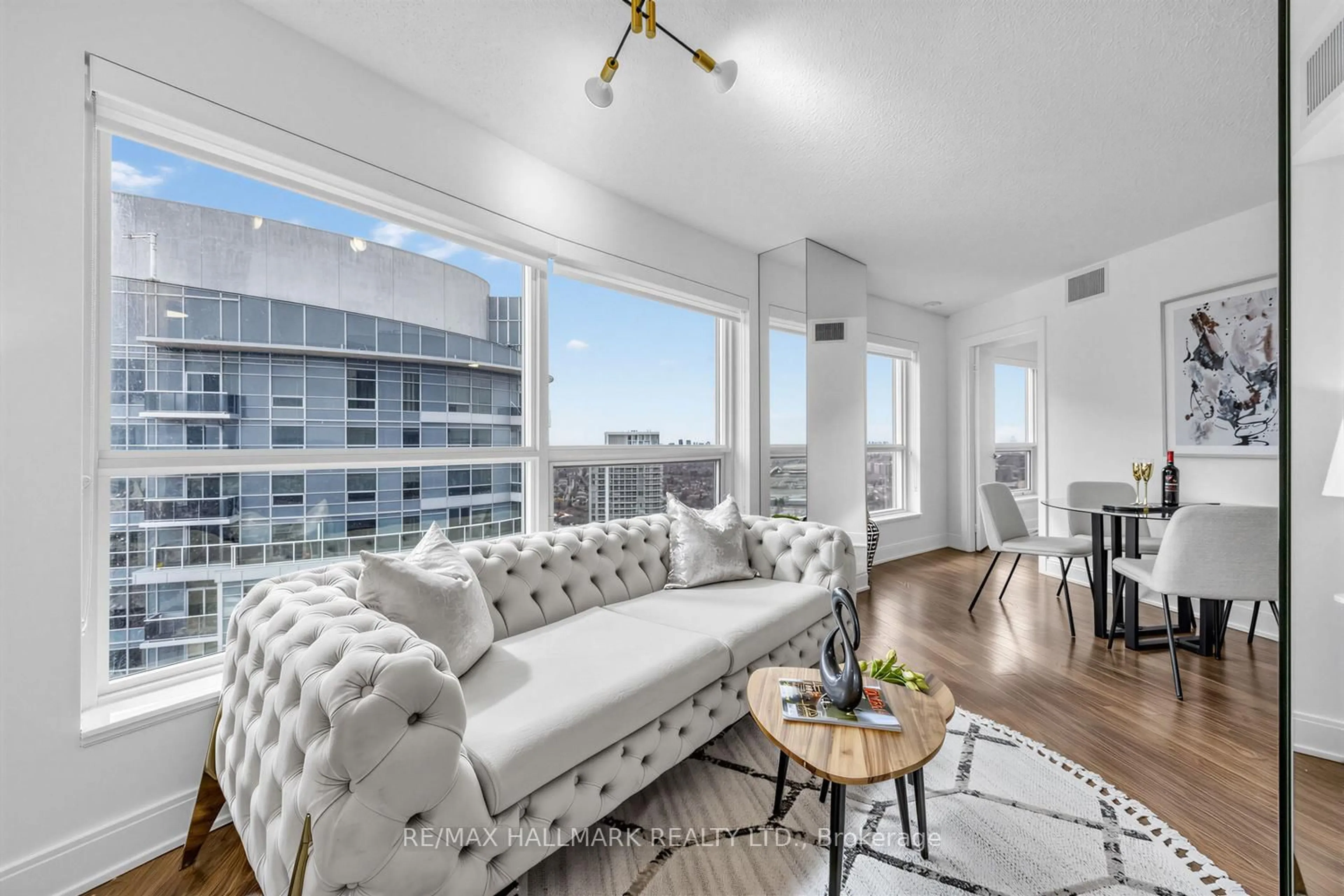 Living room with furniture, unknown for 135 Village Green Sq #3918, Toronto Ontario M1S 0G4