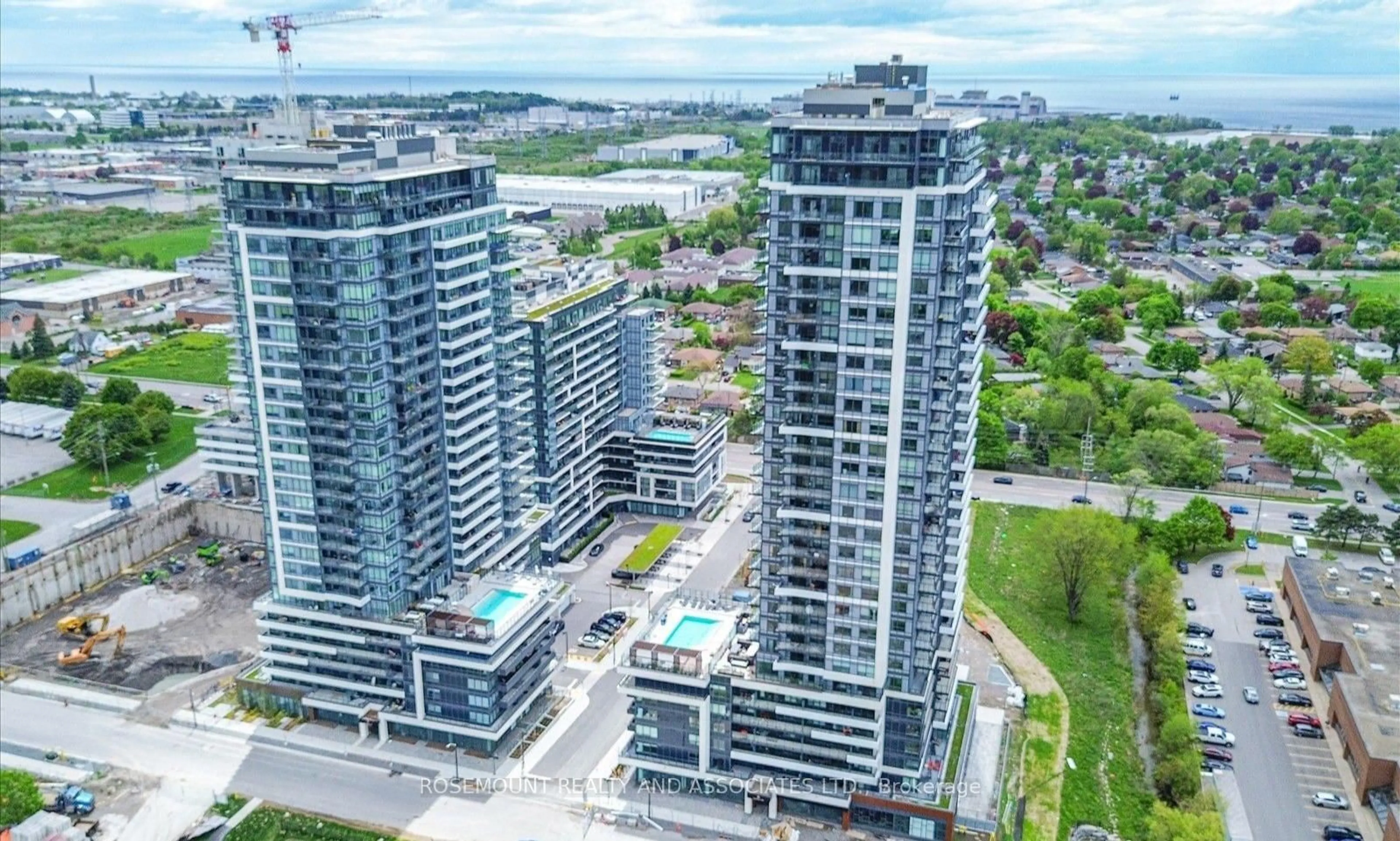 A pic from outside/outdoor area/front of a property/back of a property/a pic from drone, city buildings view from balcony for 1455 Celebration Dr #307, Pickering Ontario L1W 1L8