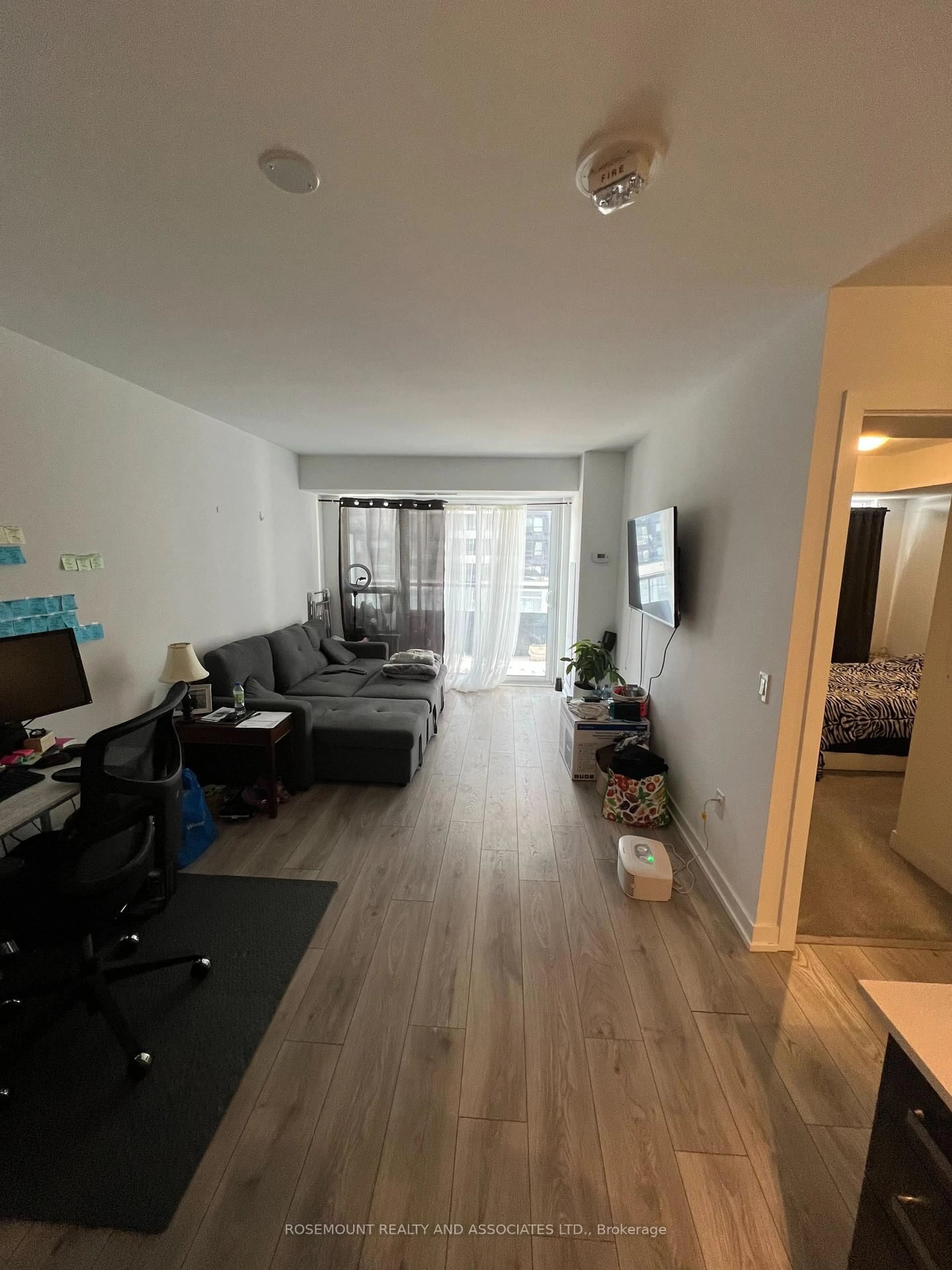 A pic of a room for 1455 Celebration Dr #307, Pickering Ontario L1W 1L8