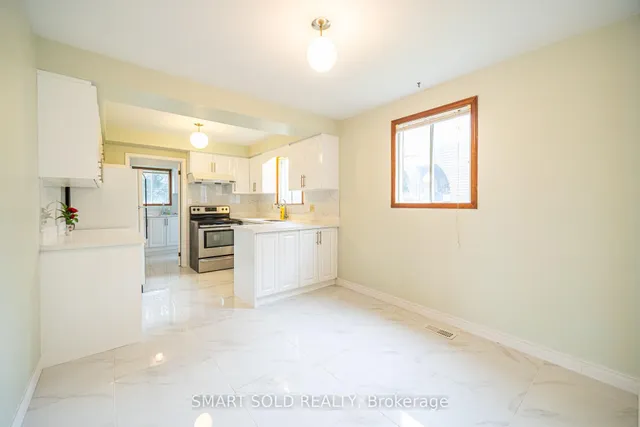 217 Waverly St, Oshawa 5