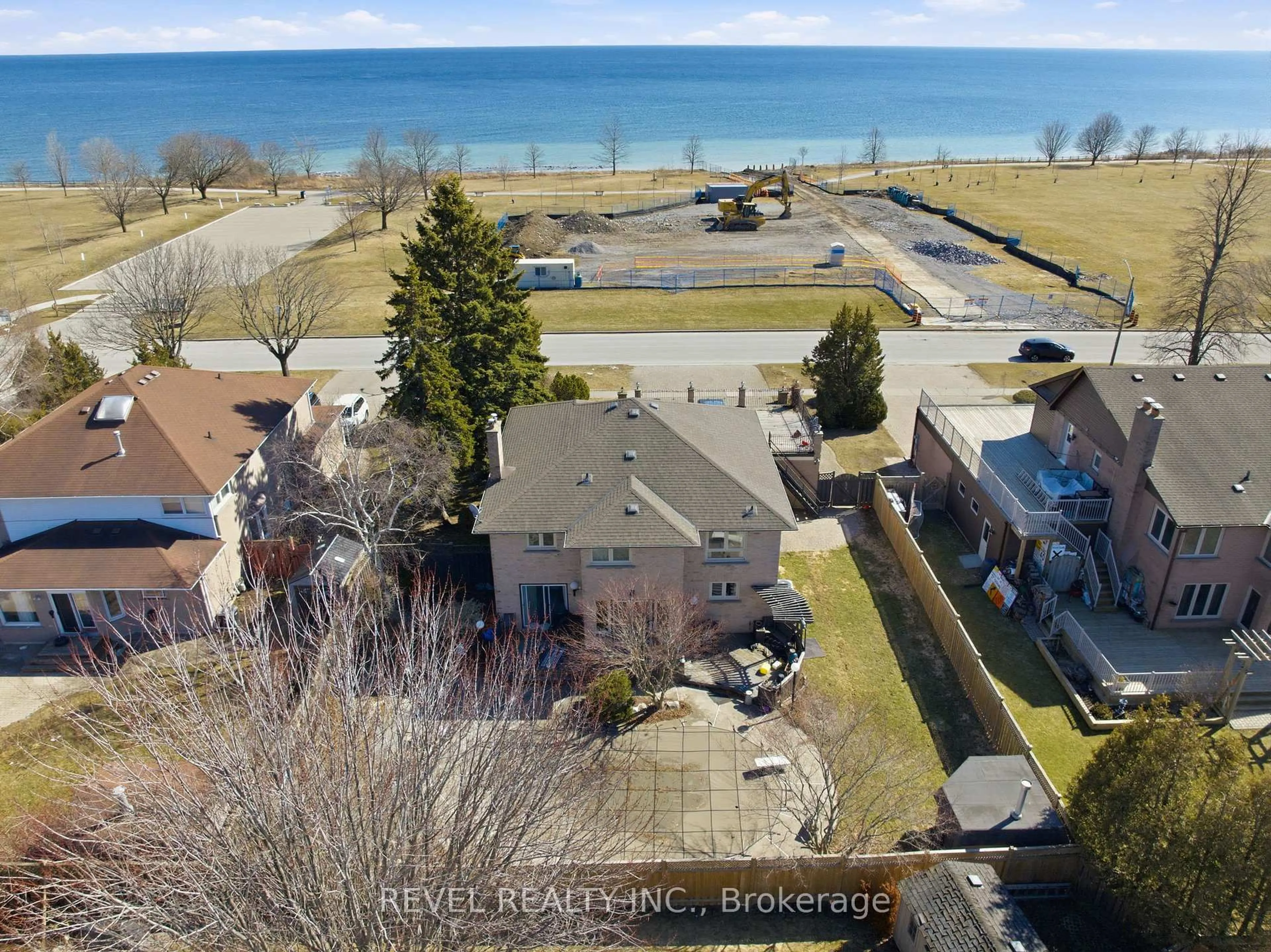 A pic from outside/outdoor area/front of a property/back of a property/a pic from drone, water/lake/river/ocean view for 88 Lake Driveway, Ajax Ontario L1S 4T2