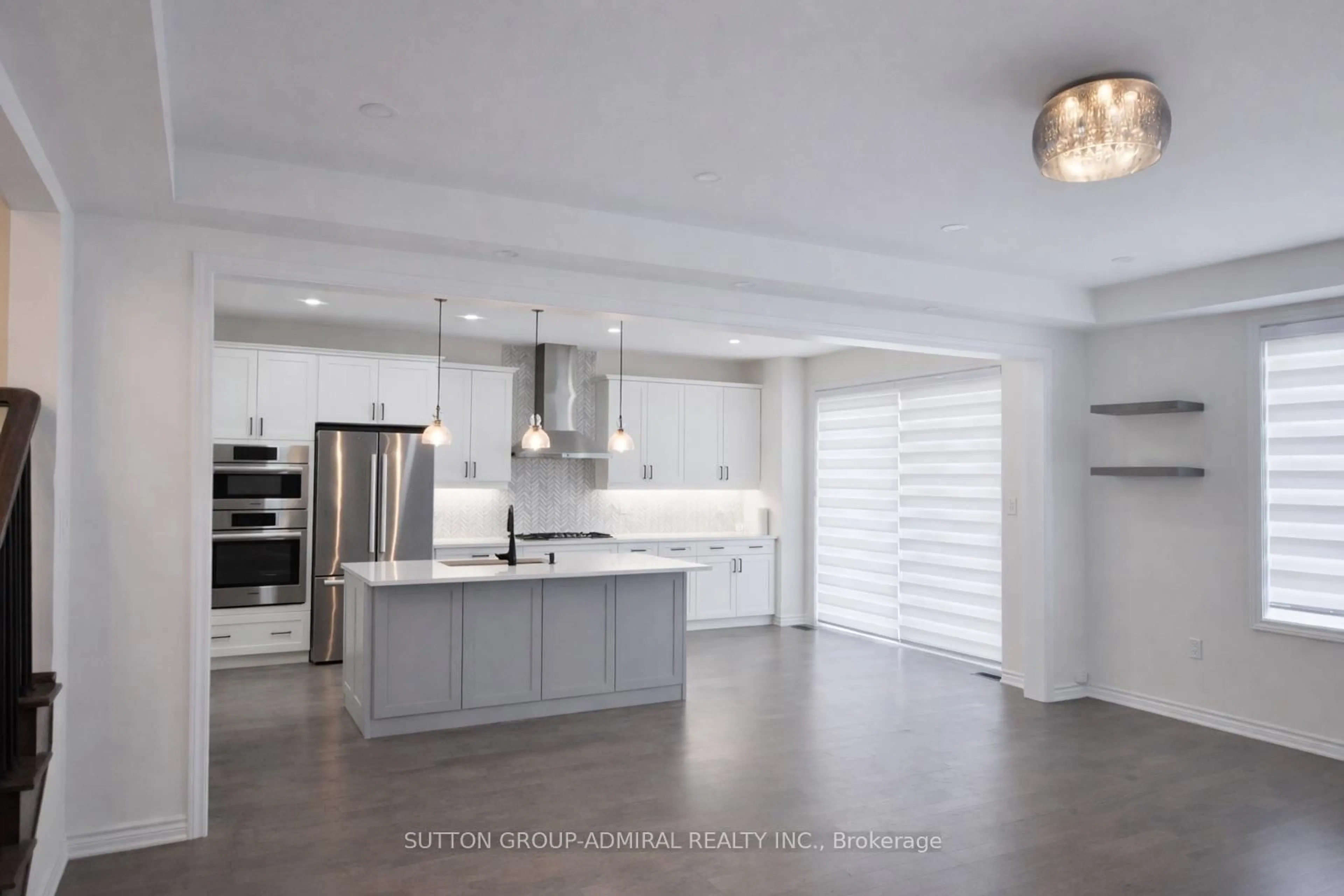 Open concept kitchen, unknown for 65 BARKERVILLE Dr, Whitby Ontario L1P 0L8