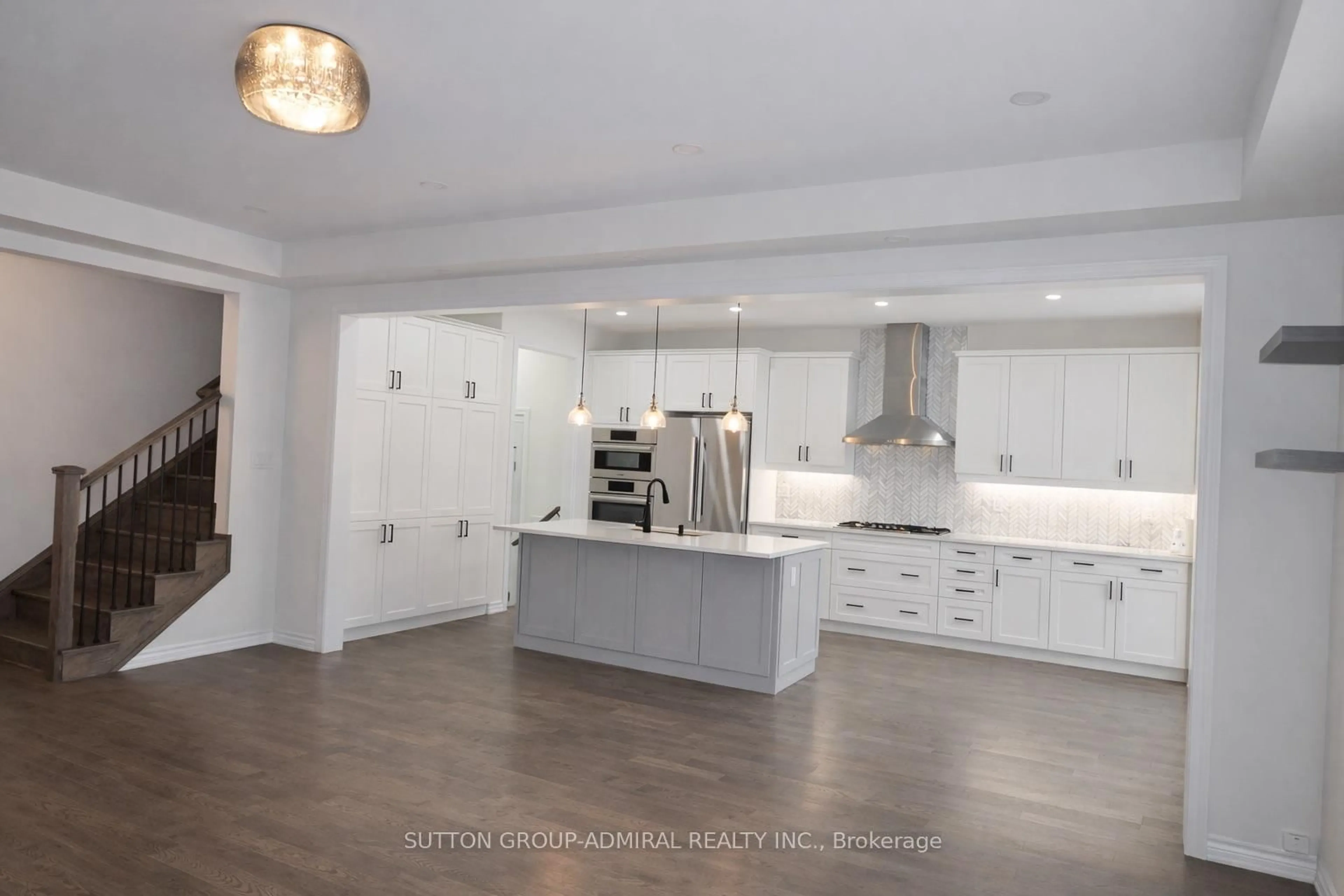 Open concept kitchen, unknown for 65 BARKERVILLE Dr, Whitby Ontario L1P 0L8