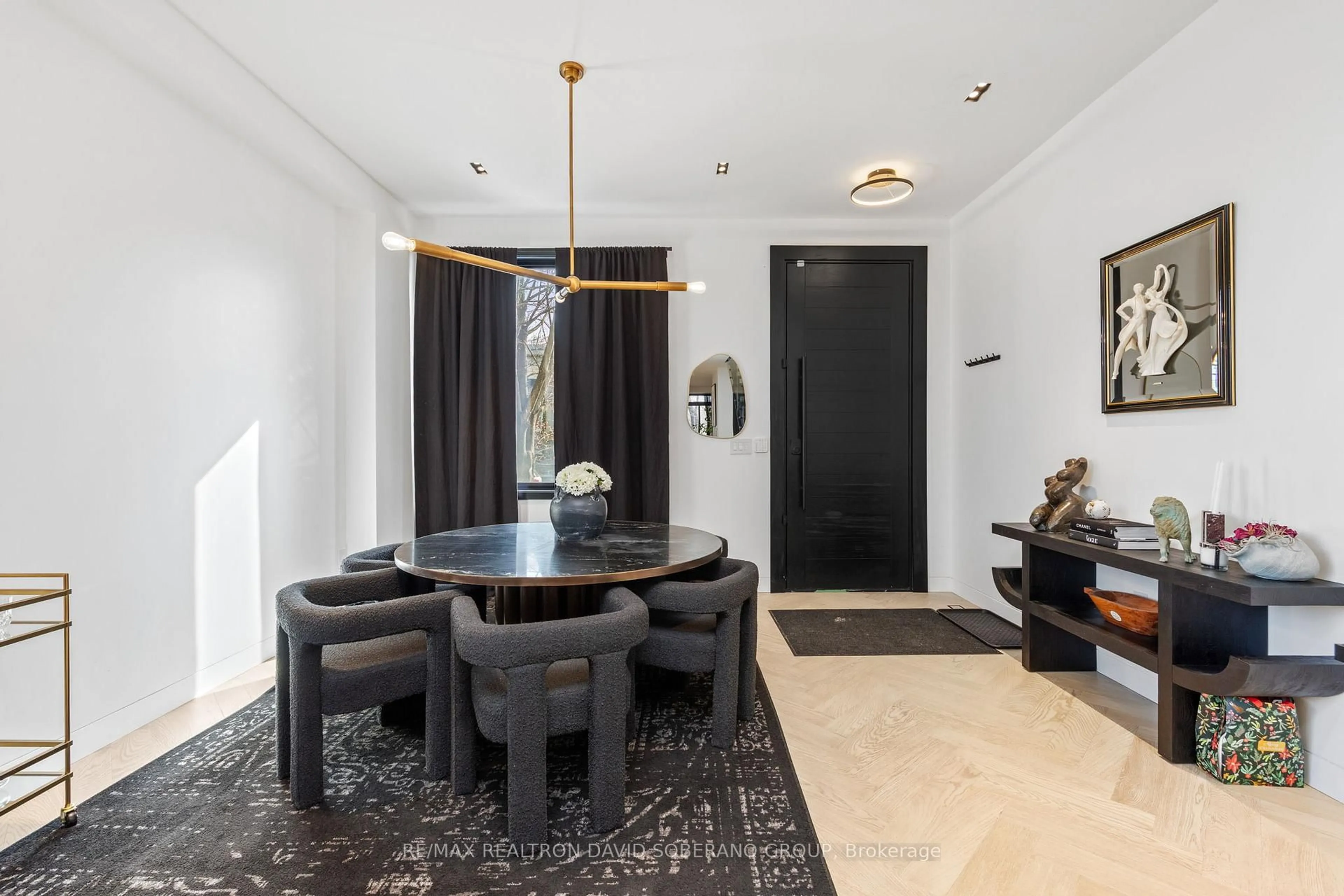 Dining room, unknown for 90 East Lynn Ave, Toronto Ontario M4C 3X2