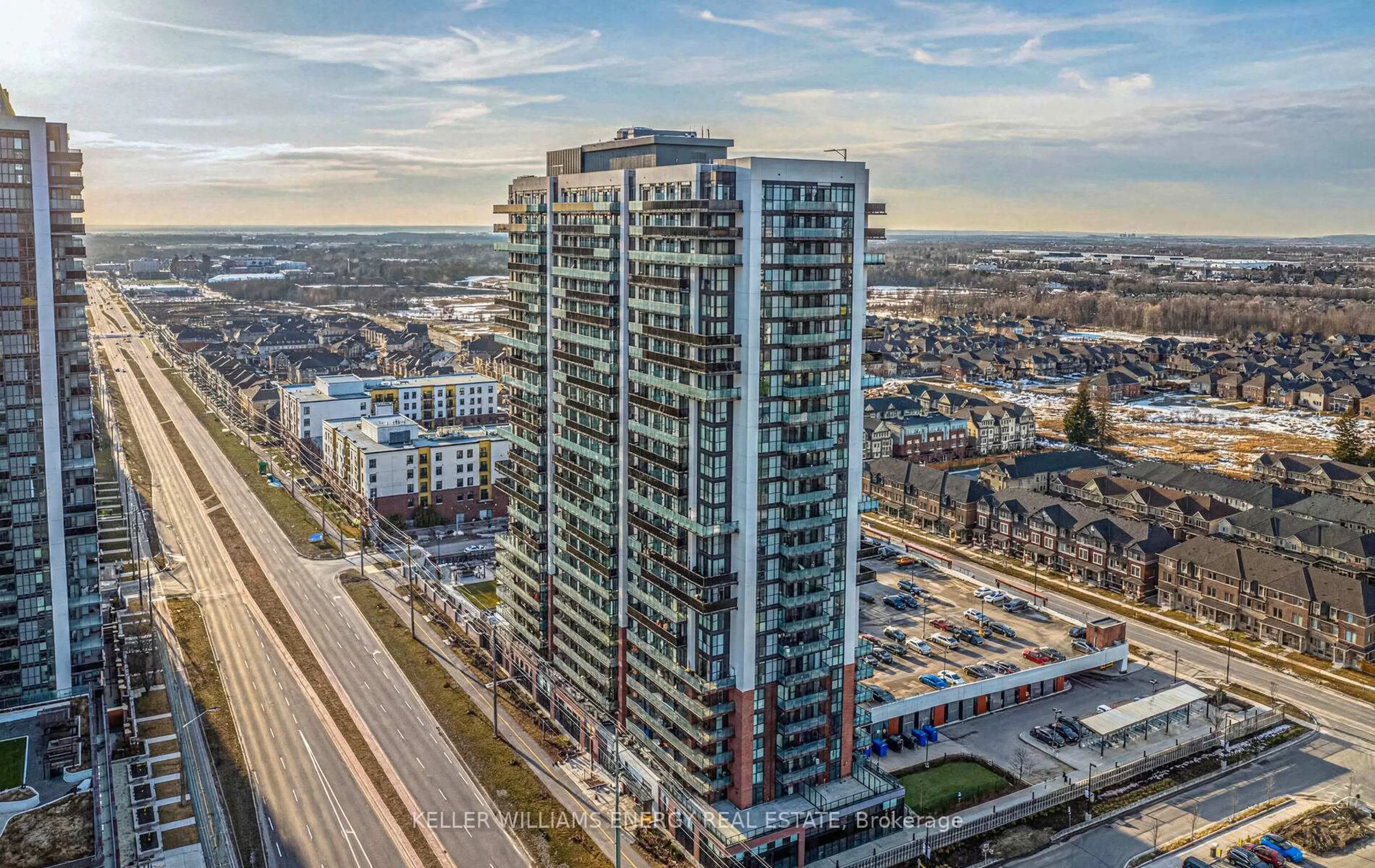 A pic from outside/outdoor area/front of a property/back of a property/a pic from drone, city buildings view from balcony for 2550 Simcoe St #1207, Oshawa Ontario L1L 0R5