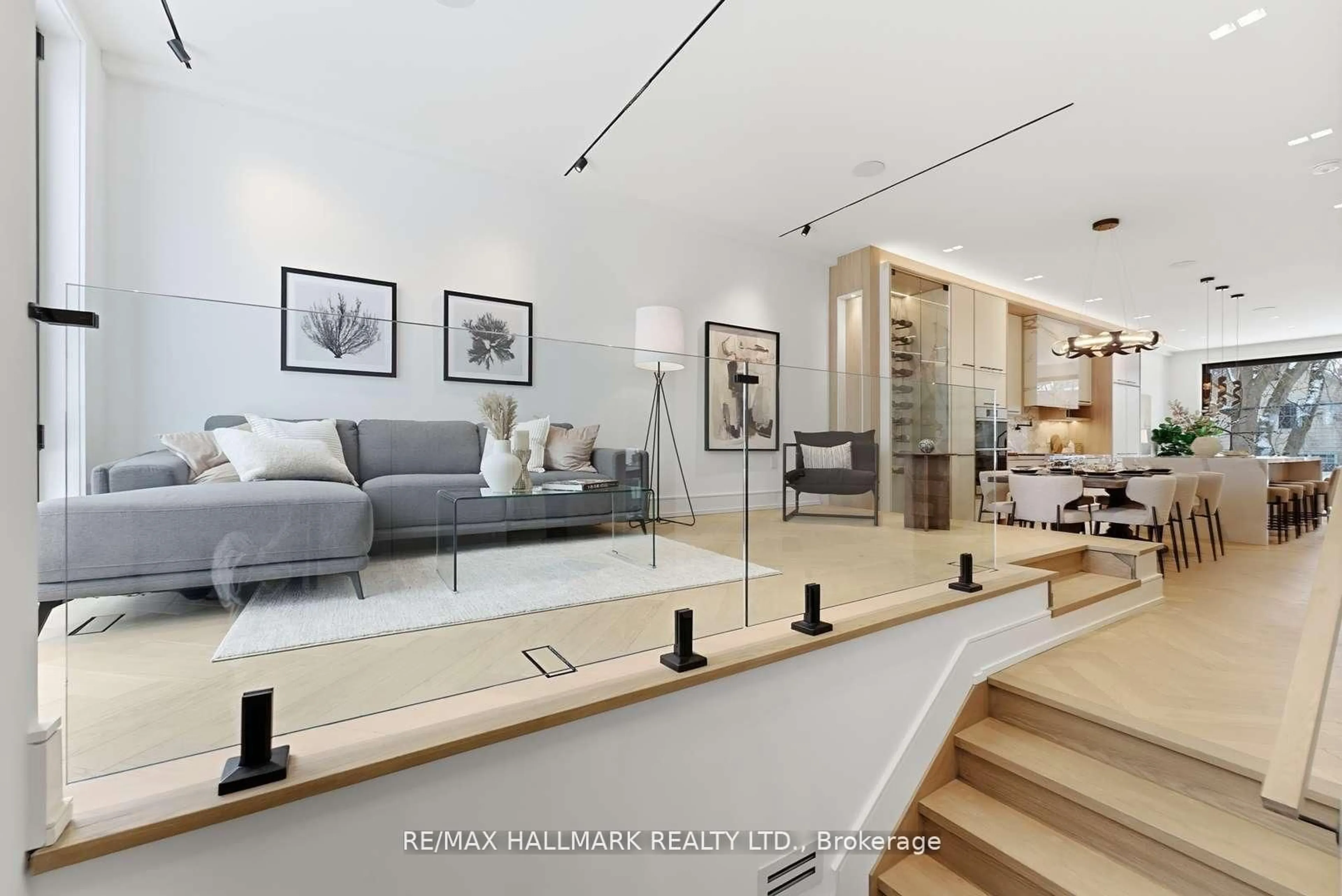 Living room with furniture, unknown for 10 Wheeler Ave, Toronto Ontario M4L 3V2