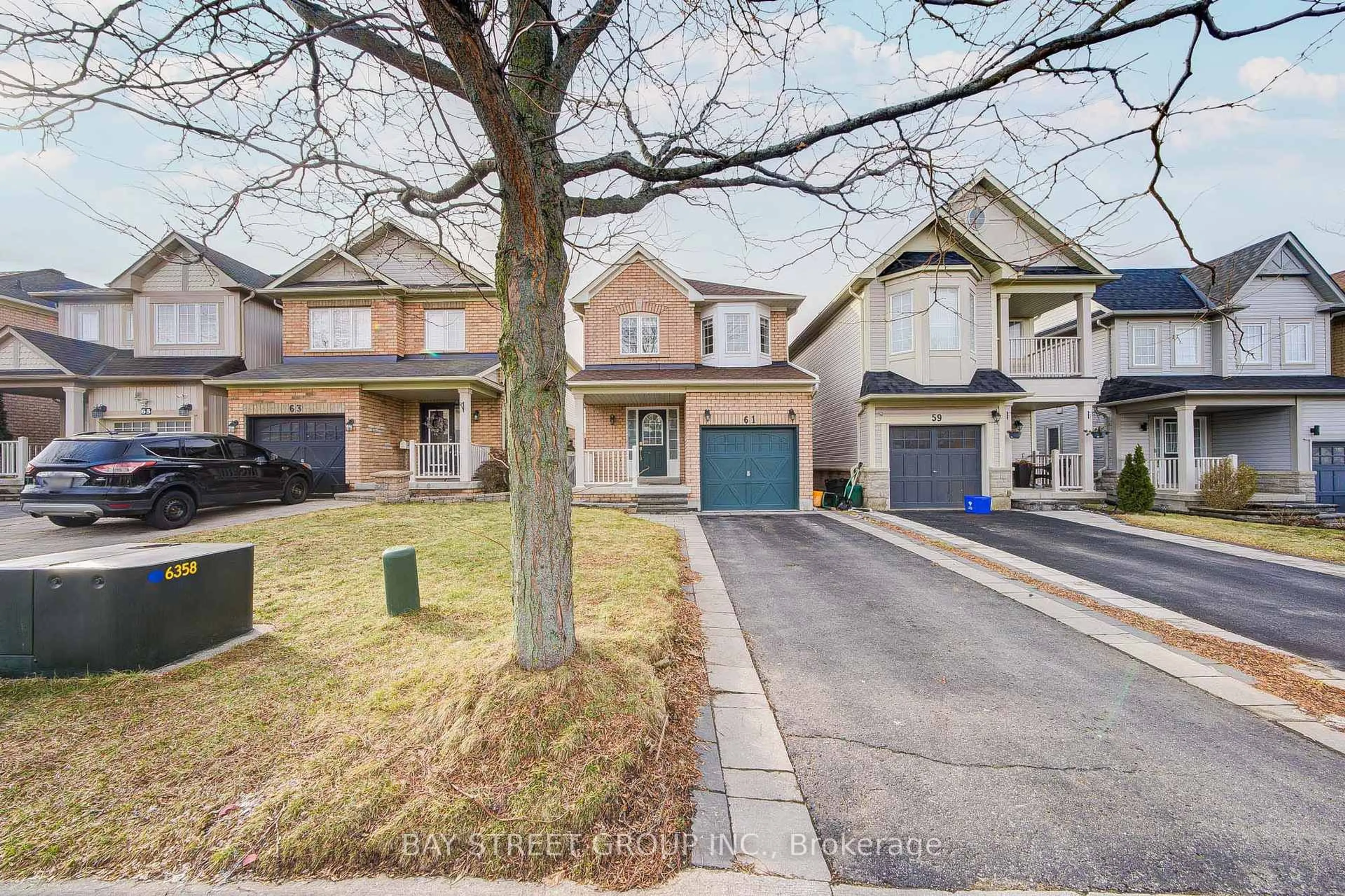 Unknown for 61 Bettina Pl, Whitby Ontario L1R 0E9